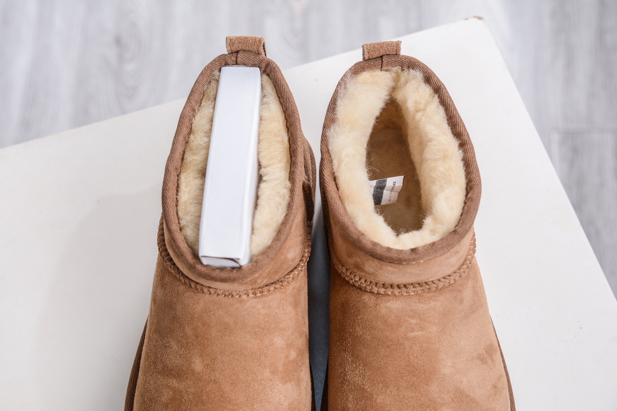 230 UGG 周冬雨同款 厚底3cm 栗色 1135092-CHE