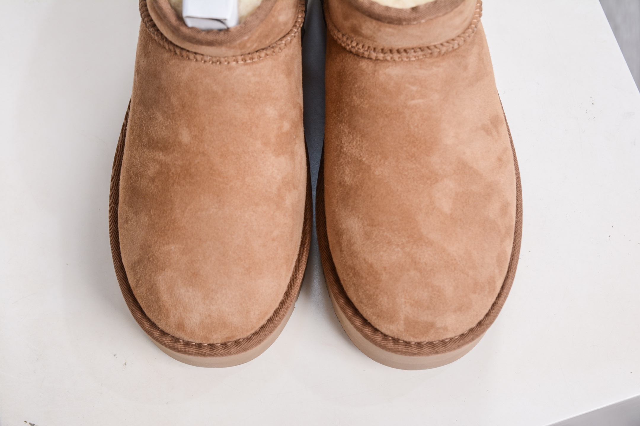 230 UGG 周冬雨同款 厚底3cm 栗色 1135092-CHE