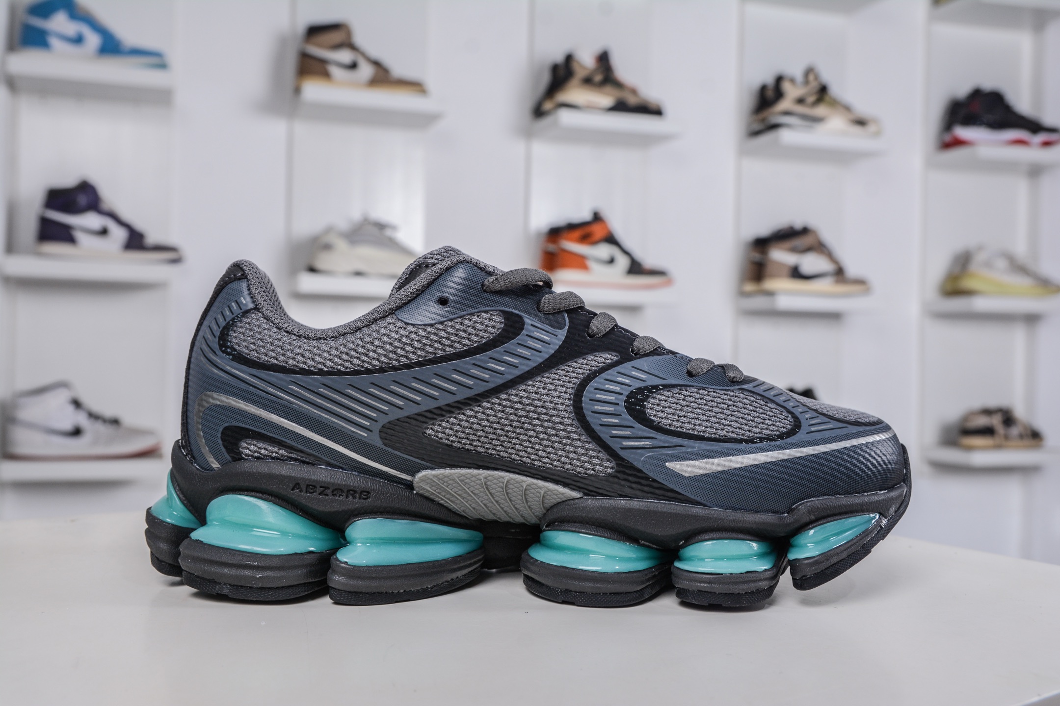 220 T版纯原 New Balance NB2000 舒适百搭防滑耐磨低帮 休闲跑步鞋 U20007