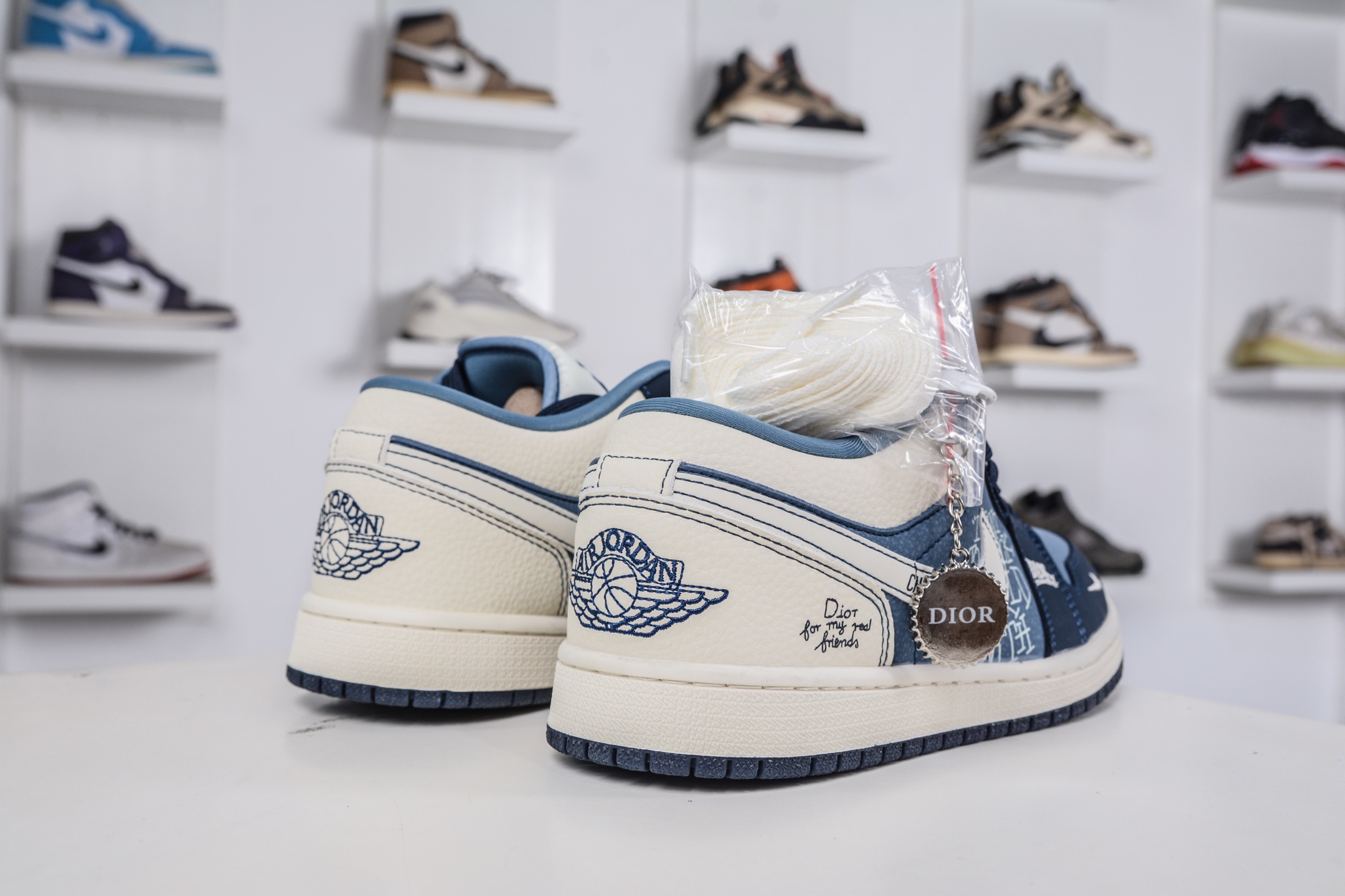 270 Dior x Air Jordan 1 Low 迪奥联名-蓝白小勾 LD8888-006