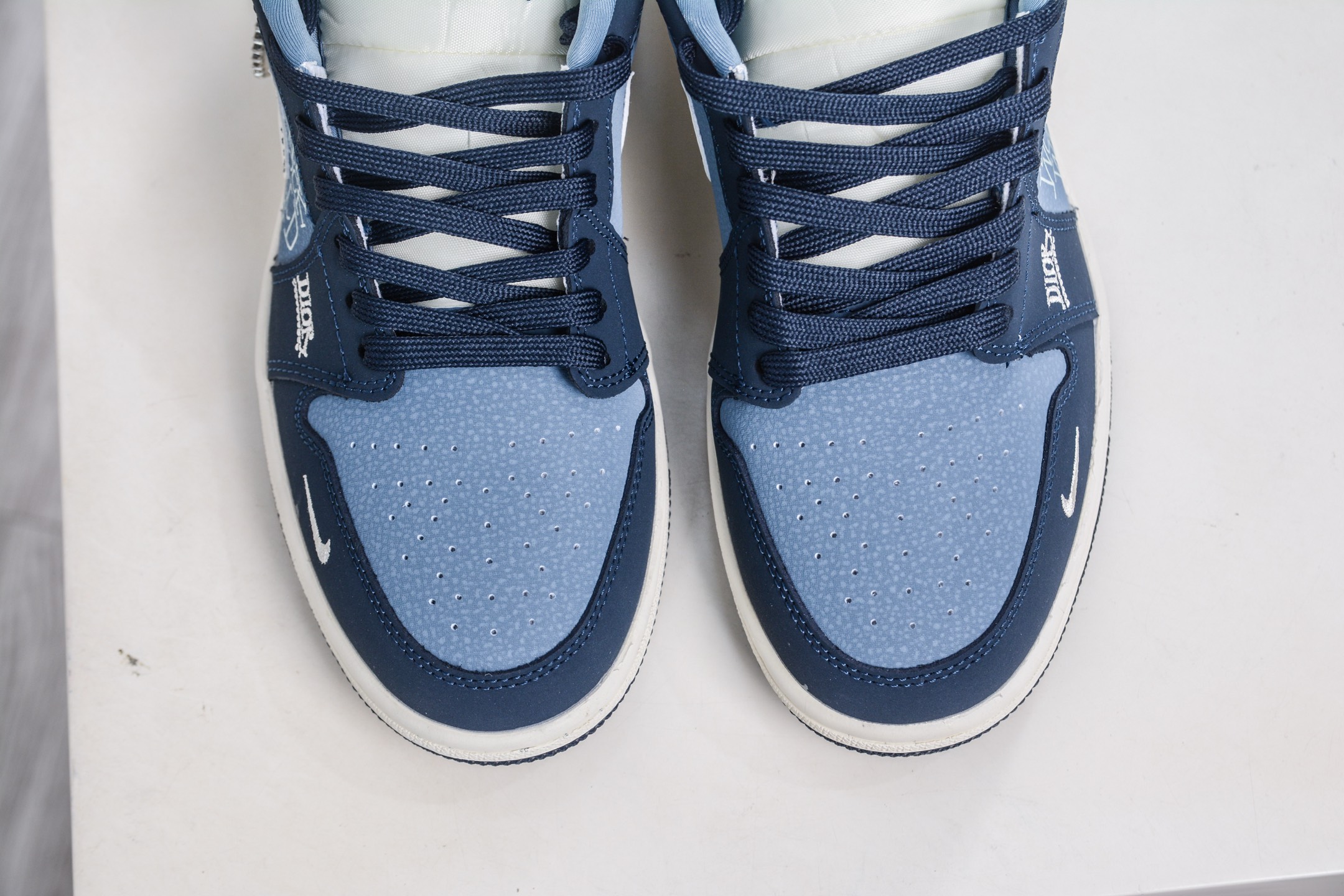 270 Dior x Air Jordan 1 Low 迪奥联名-蓝白小勾 LD8888-006