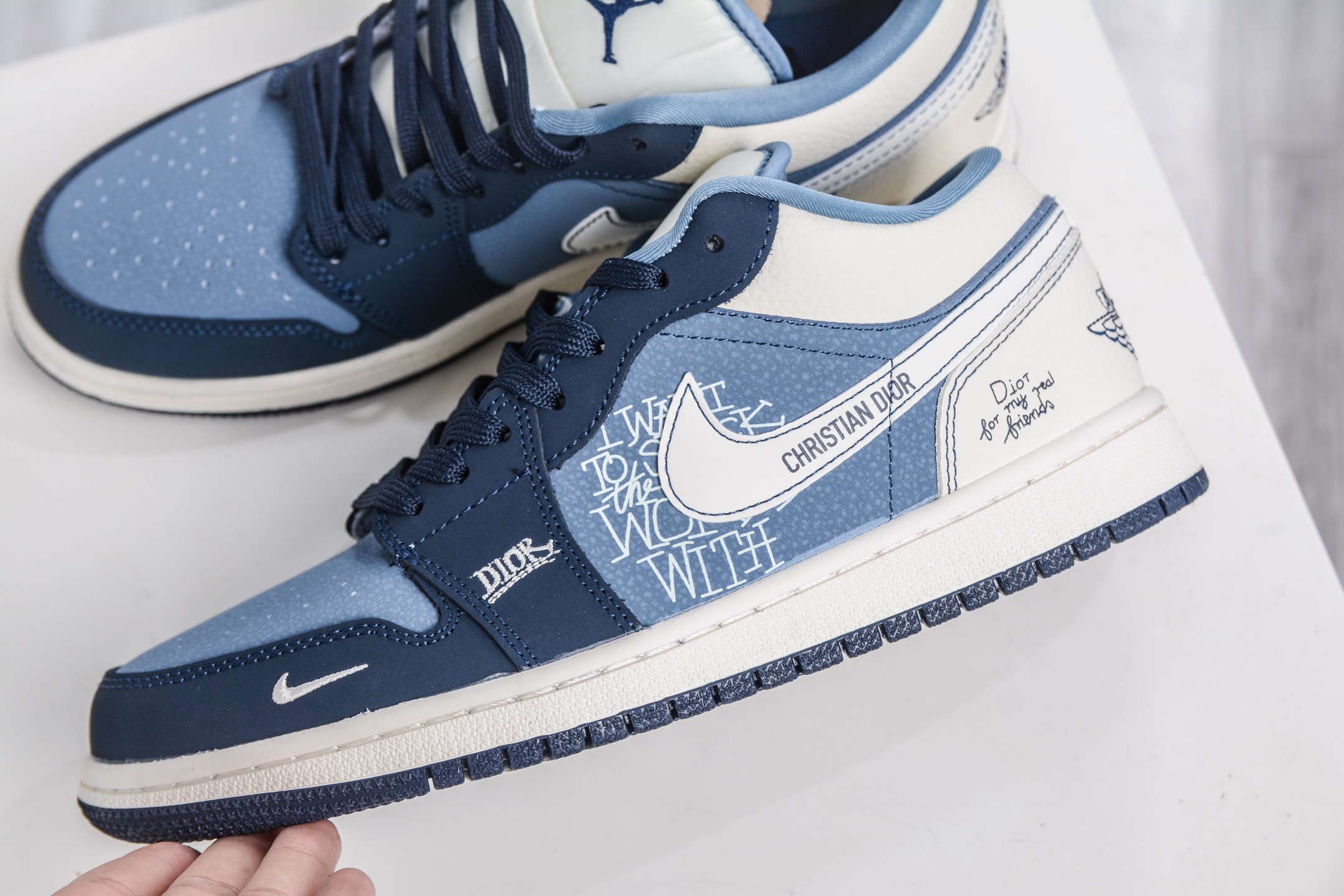 270 Dior x Air Jordan 1 Low 迪奥联名-蓝白小勾 LD8888-006