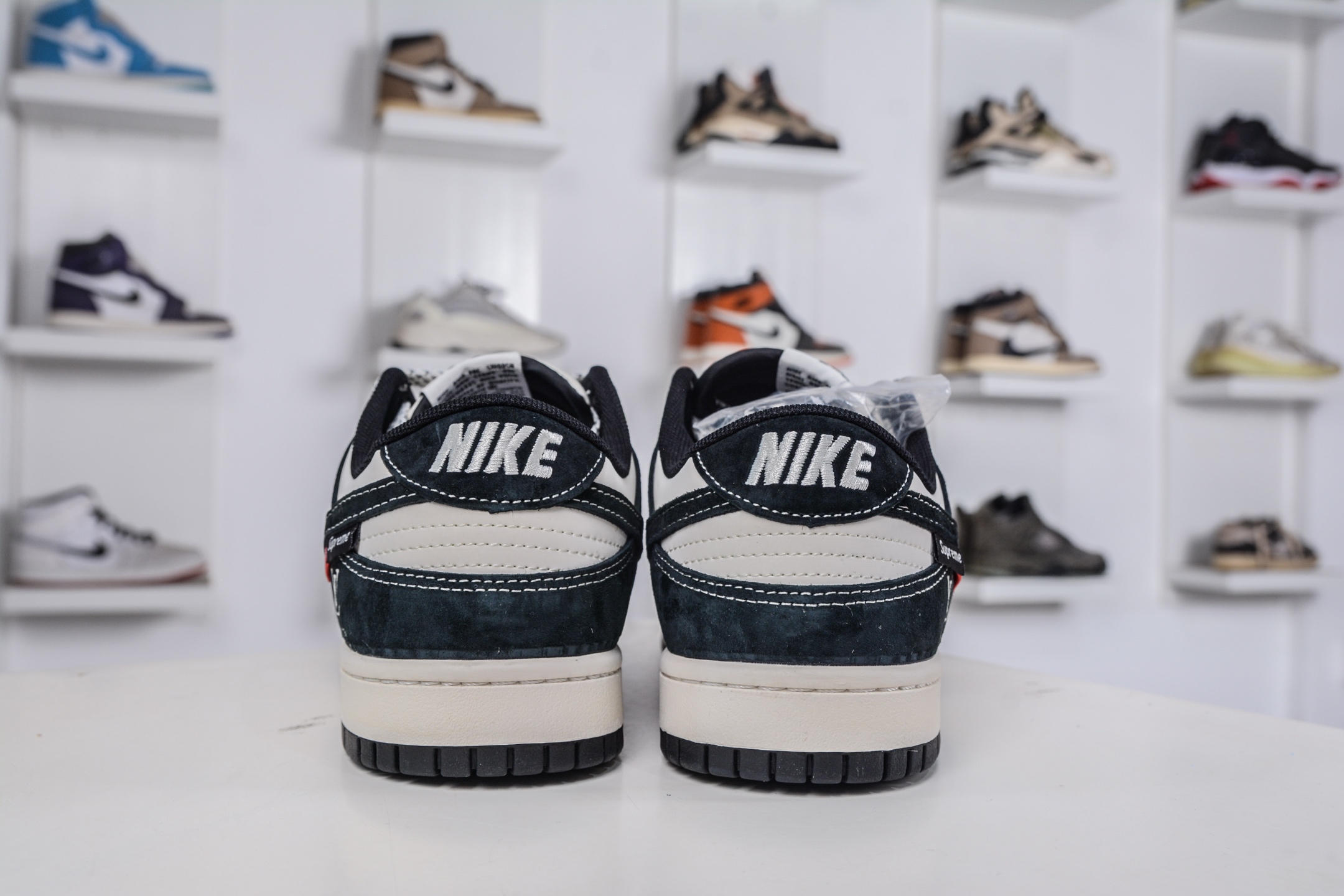 270 Nike SB Dunk Low x Louis Vuitton LV联名-黑白 CX5050-Y12