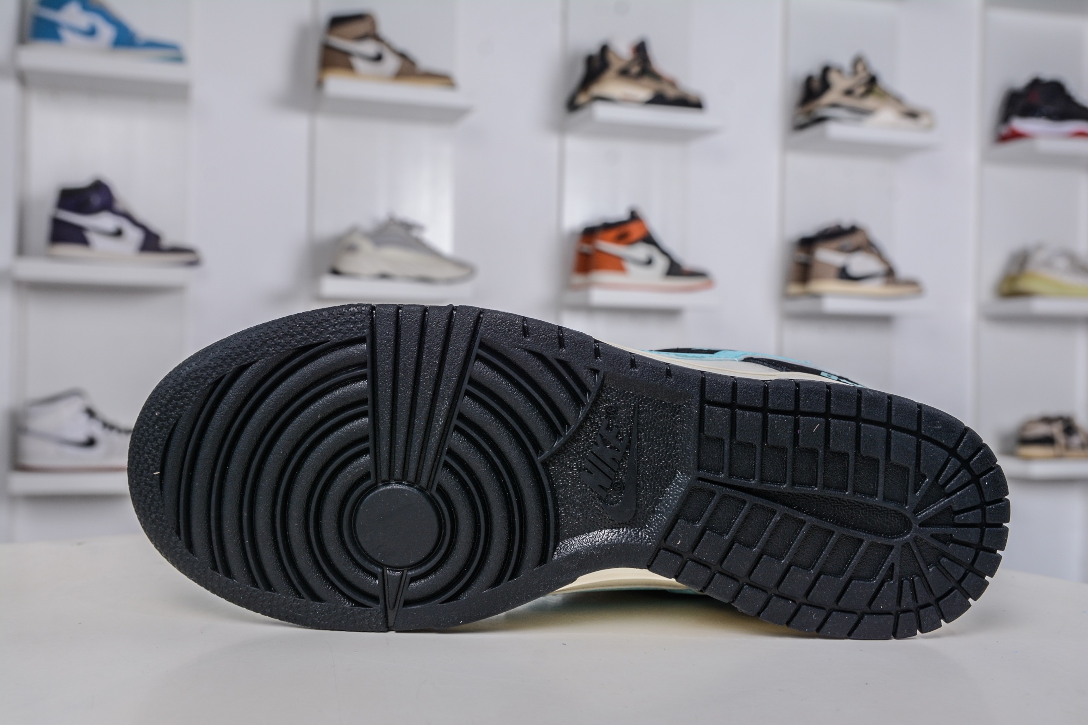 270 Nike SB Dunk Low x BAPE 猿人头联名-蓝白黑 SJ8888-002