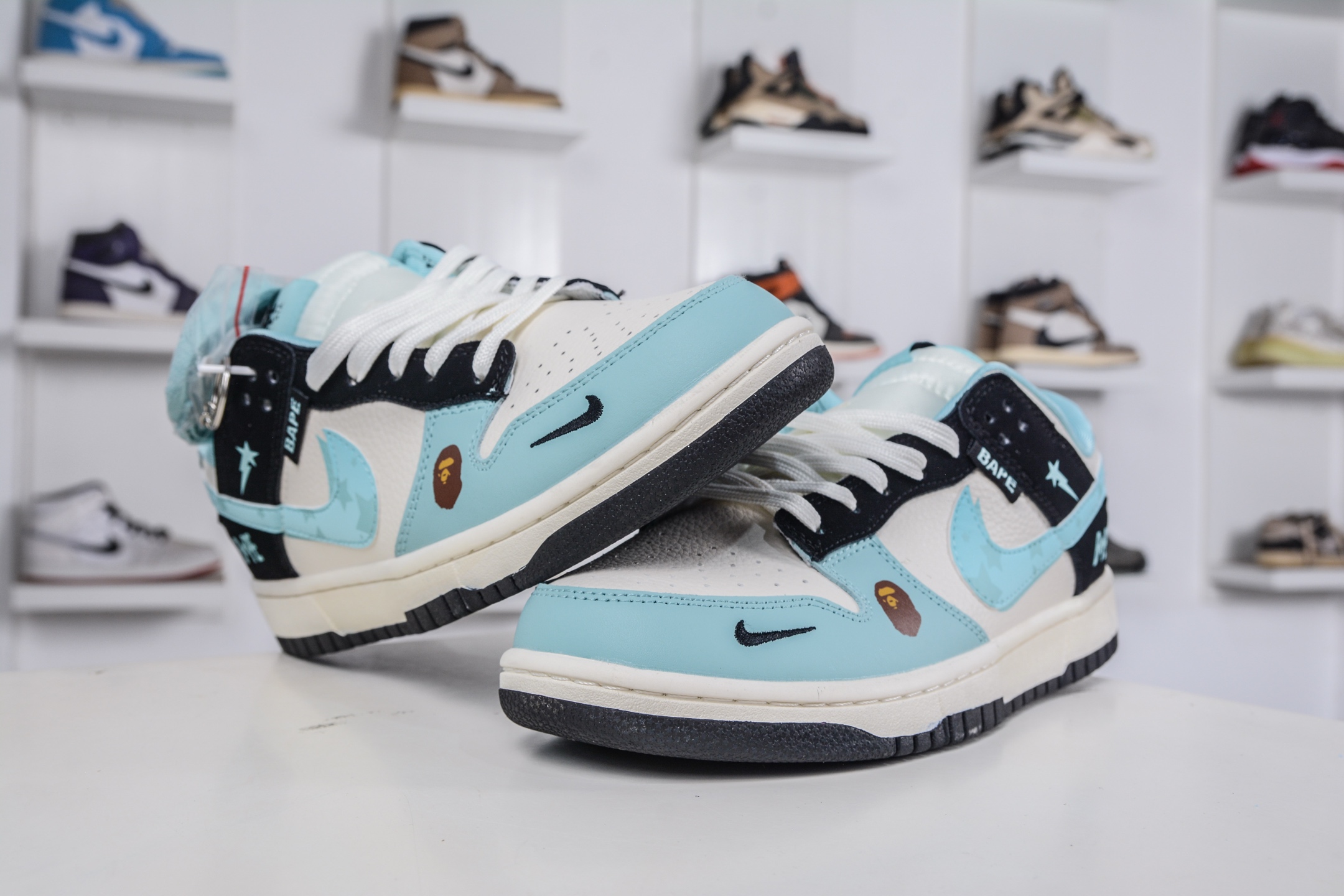 270 Nike SB Dunk Low x BAPE 猿人头联名-蓝白黑 SJ8888-002