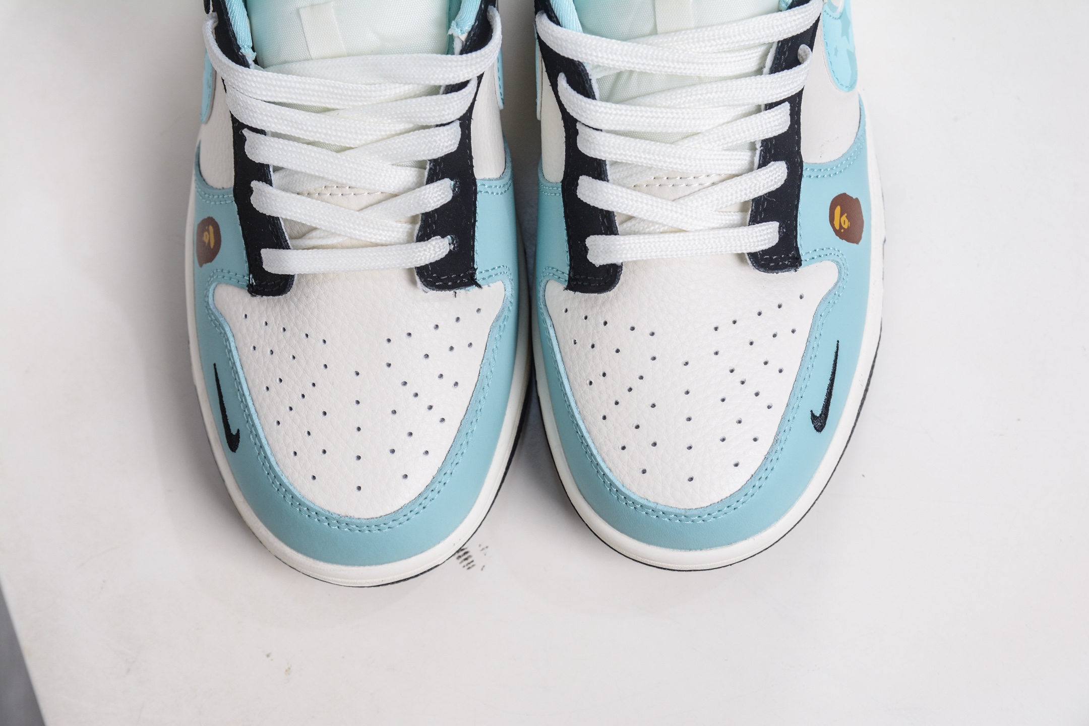 270 Nike SB Dunk Low x BAPE 猿人头联名-蓝白黑 SJ8888-002