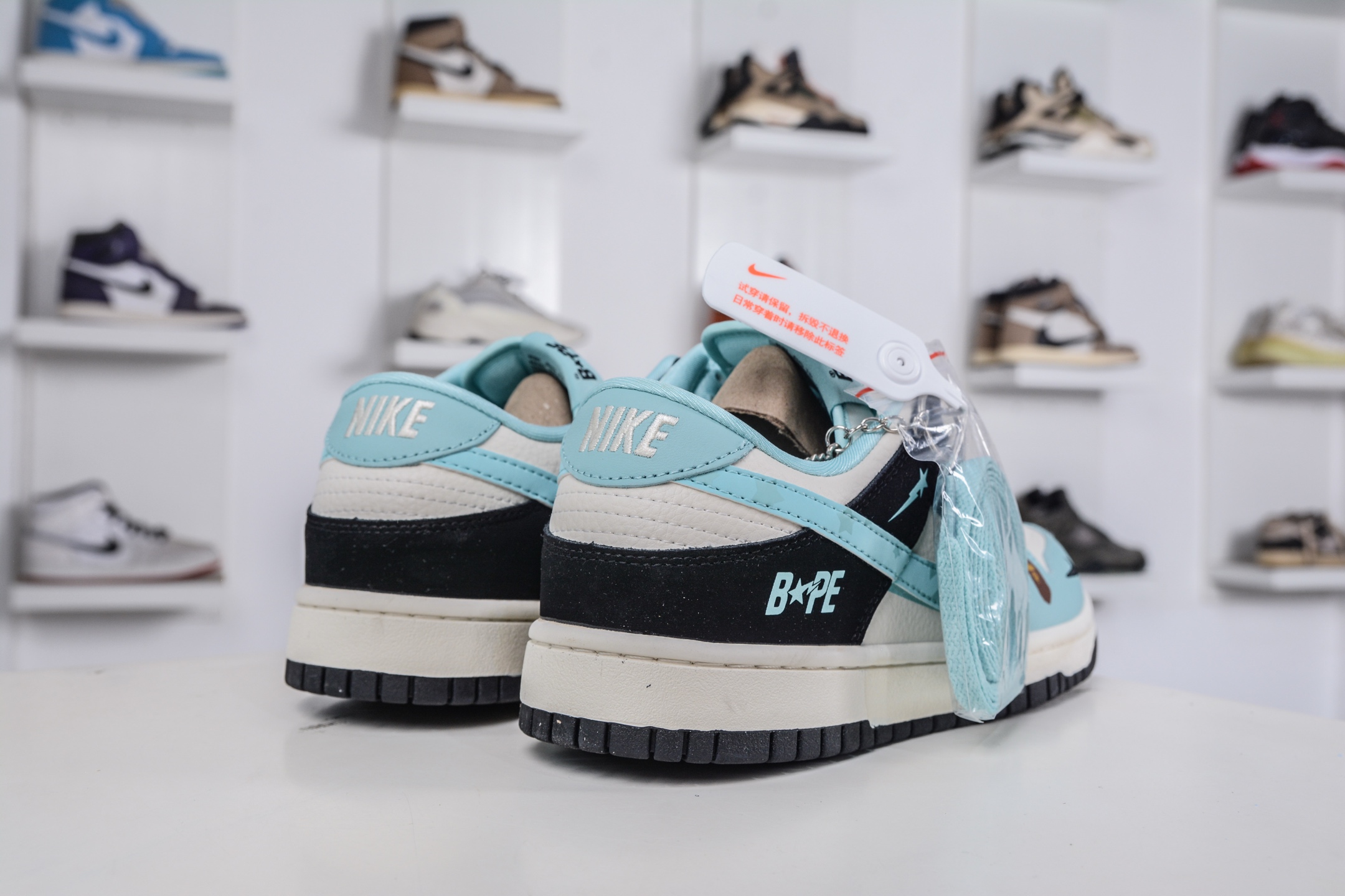 270 Nike SB Dunk Low x BAPE 猿人头联名-蓝白黑 SJ8888-002