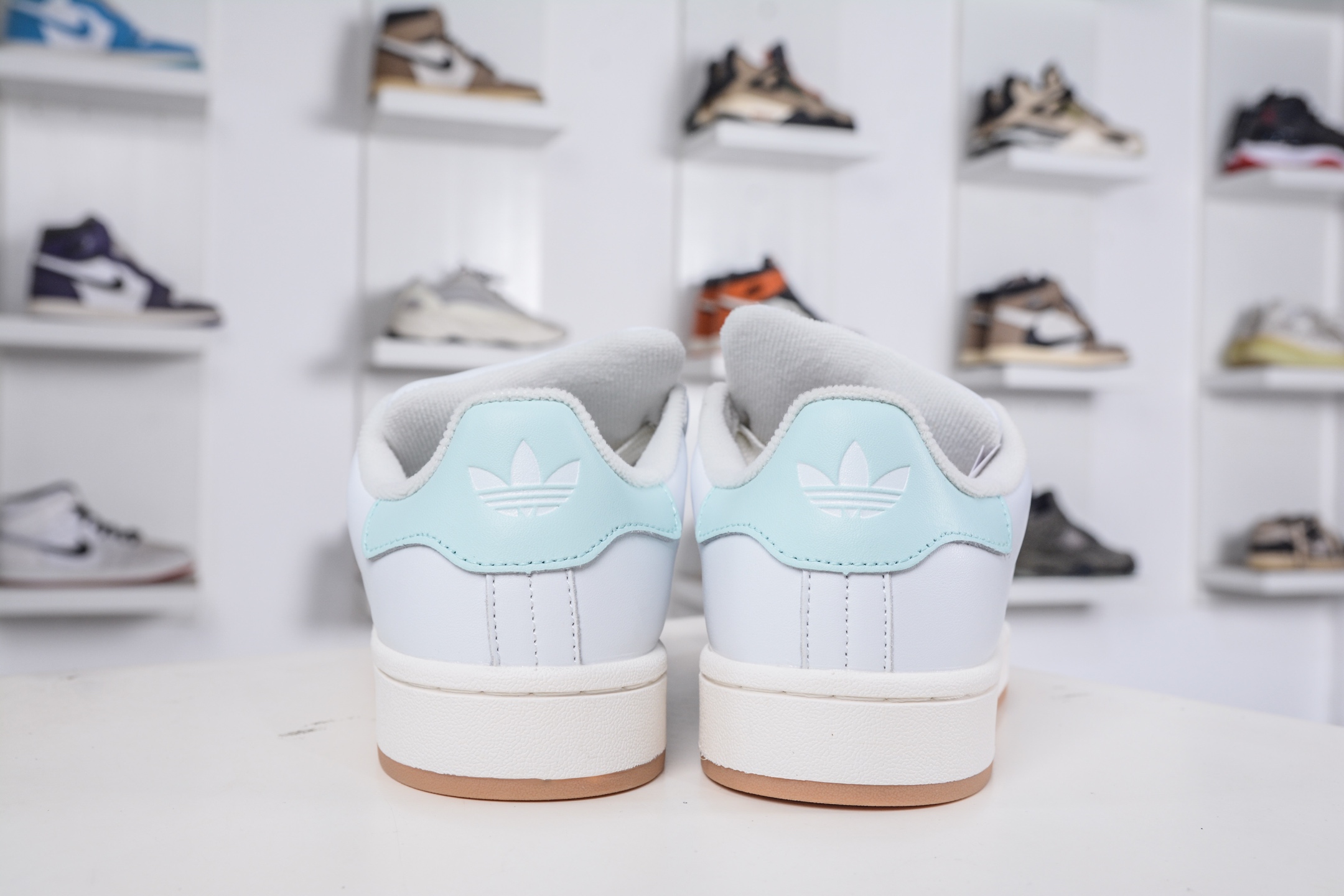 150 Adidas Originals Campus 00s 百搭单品学院系列面包风经典复古低帮百搭休闲运动板鞋 JH7285