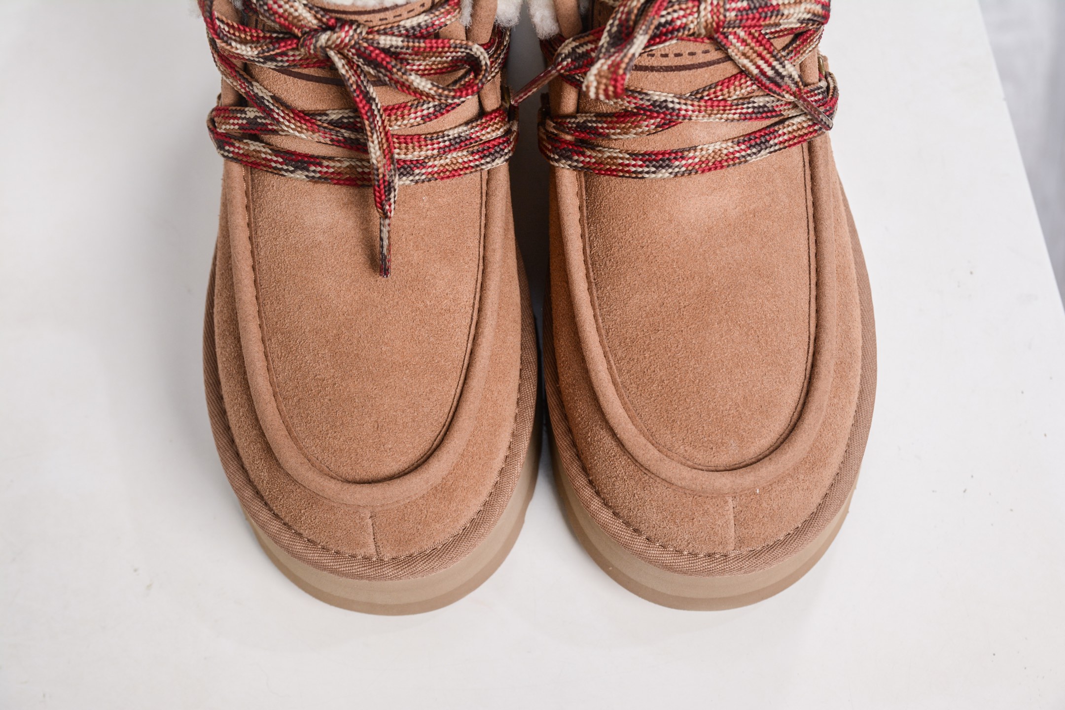 320 UGG Funkarra 芙卡拉 栗色 1143954-CHE