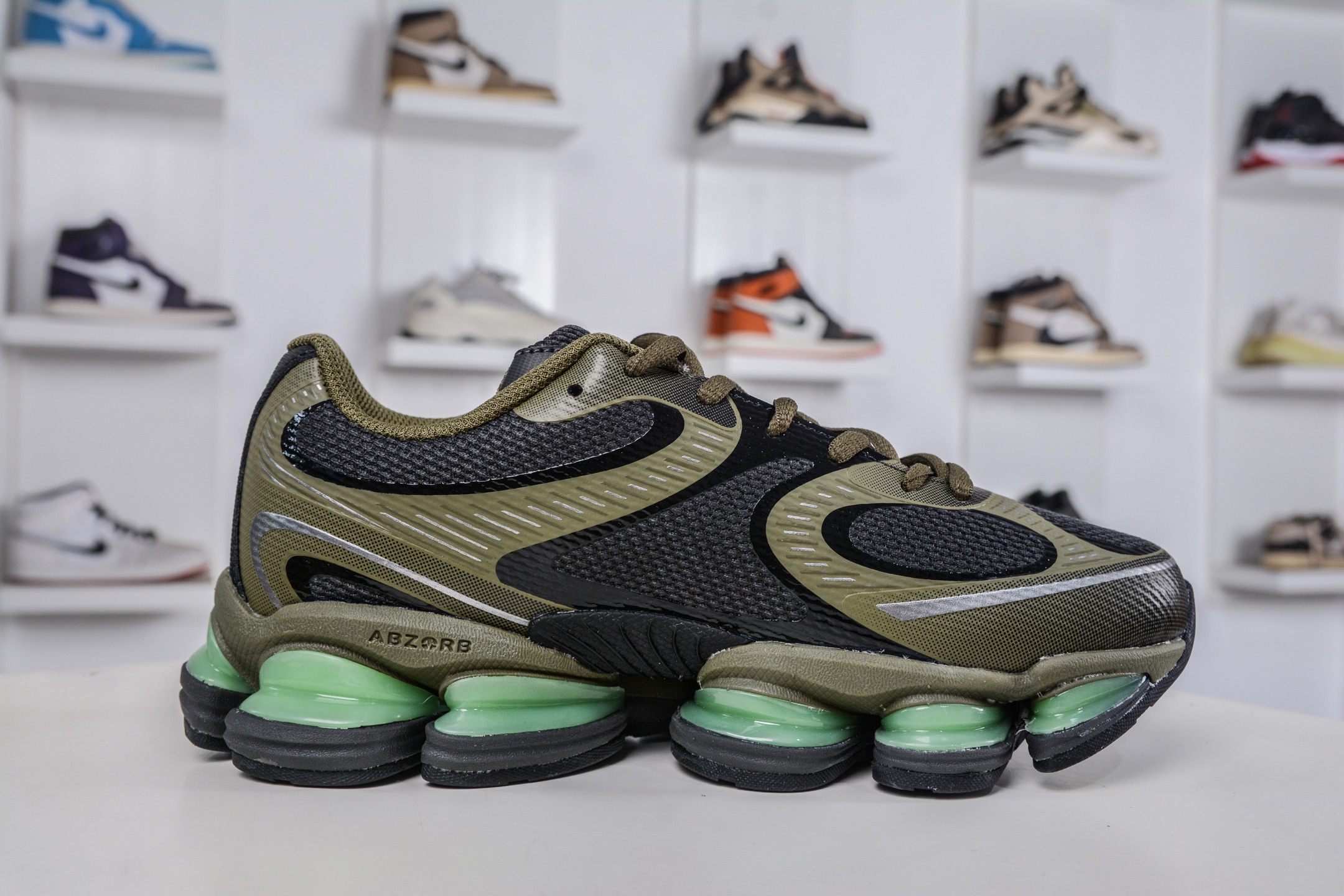 220 T版纯原 New Balance NB2000 舒适百搭防滑耐磨低帮 休闲跑步鞋 U20006E1