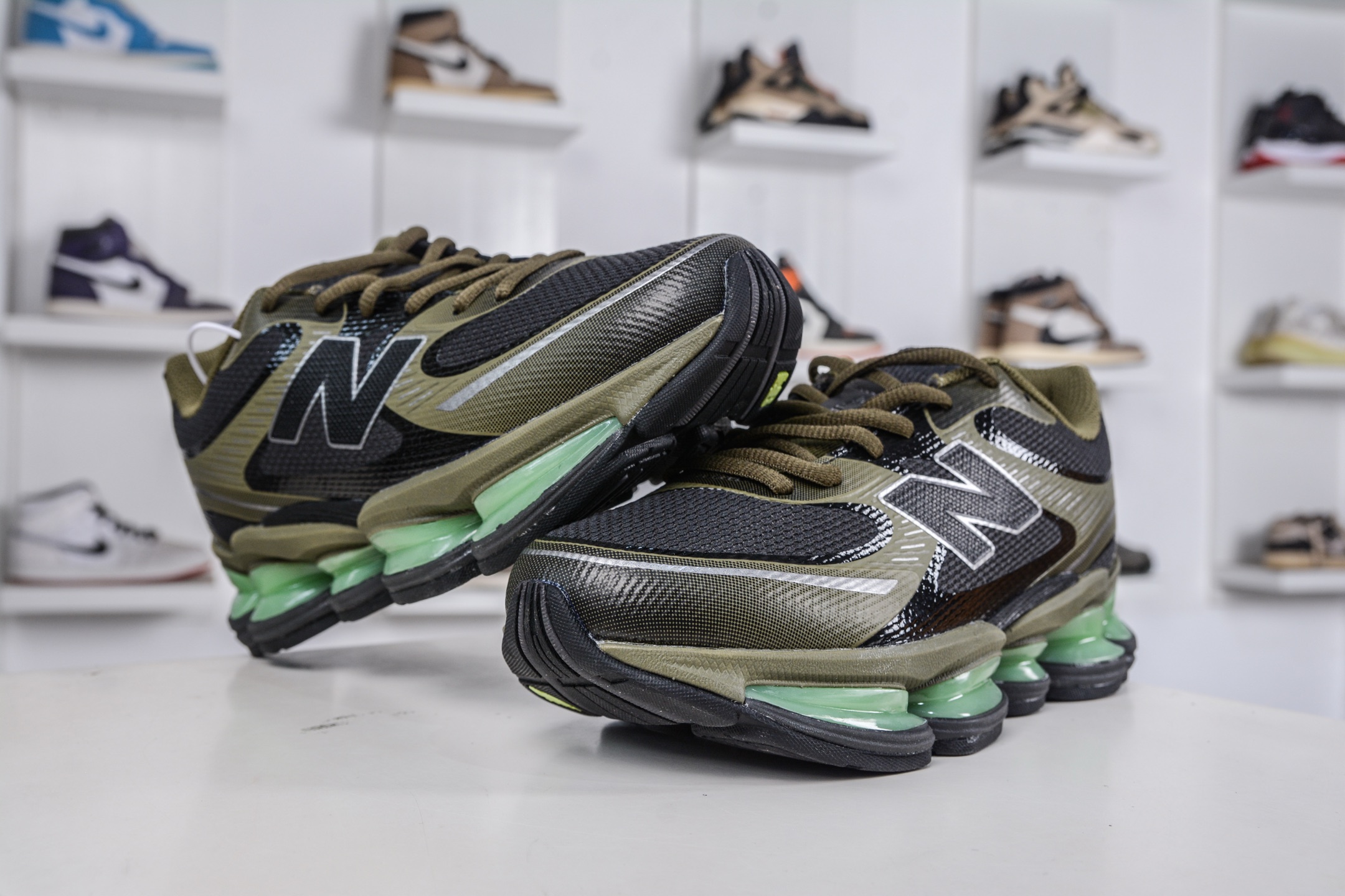 220 T版纯原 New Balance NB2000 舒适百搭防滑耐磨低帮 休闲跑步鞋 U20006E1