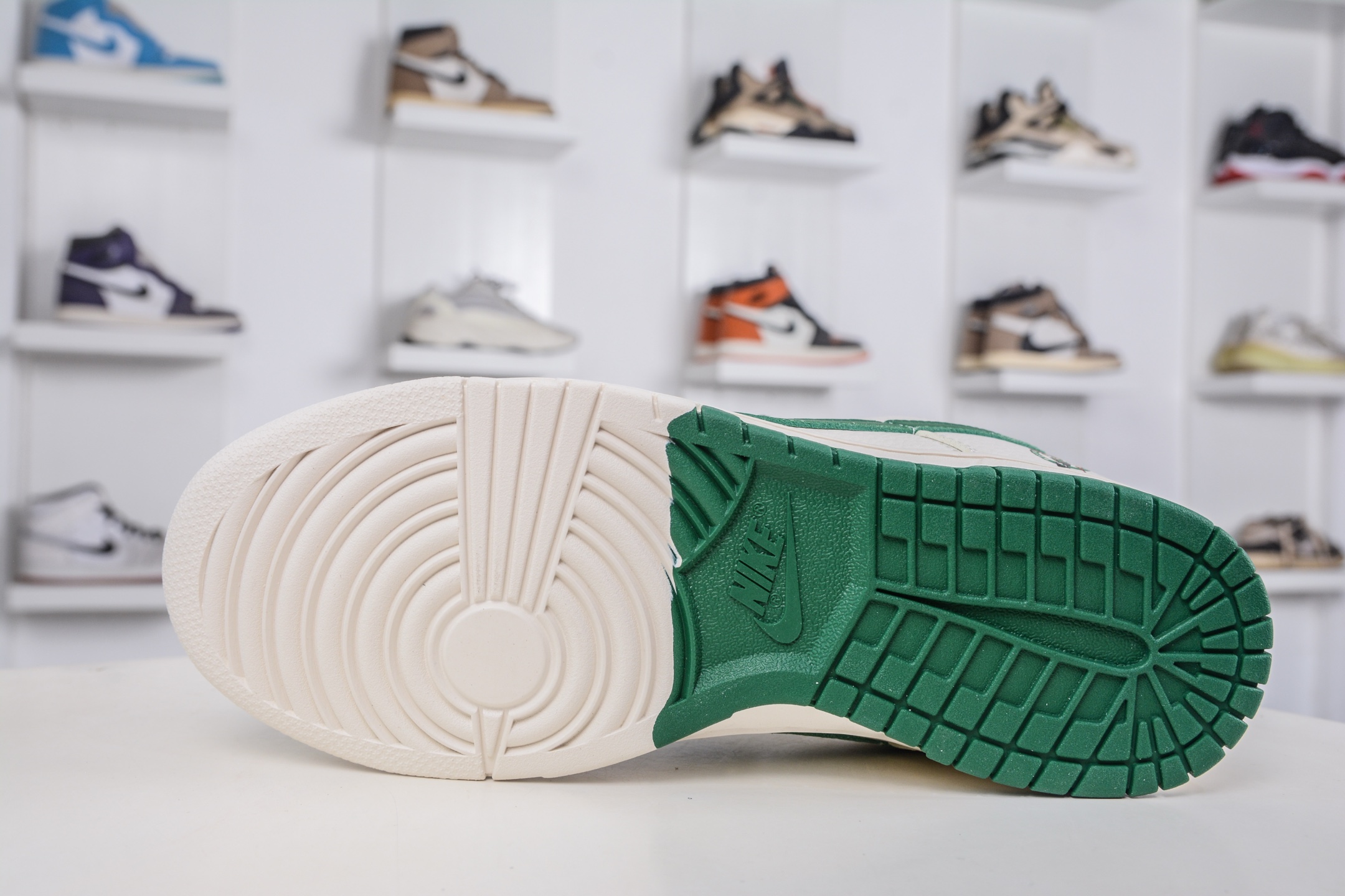 Nike SB Dunk Low x NBA联名-凯尔特人 CS1688-106