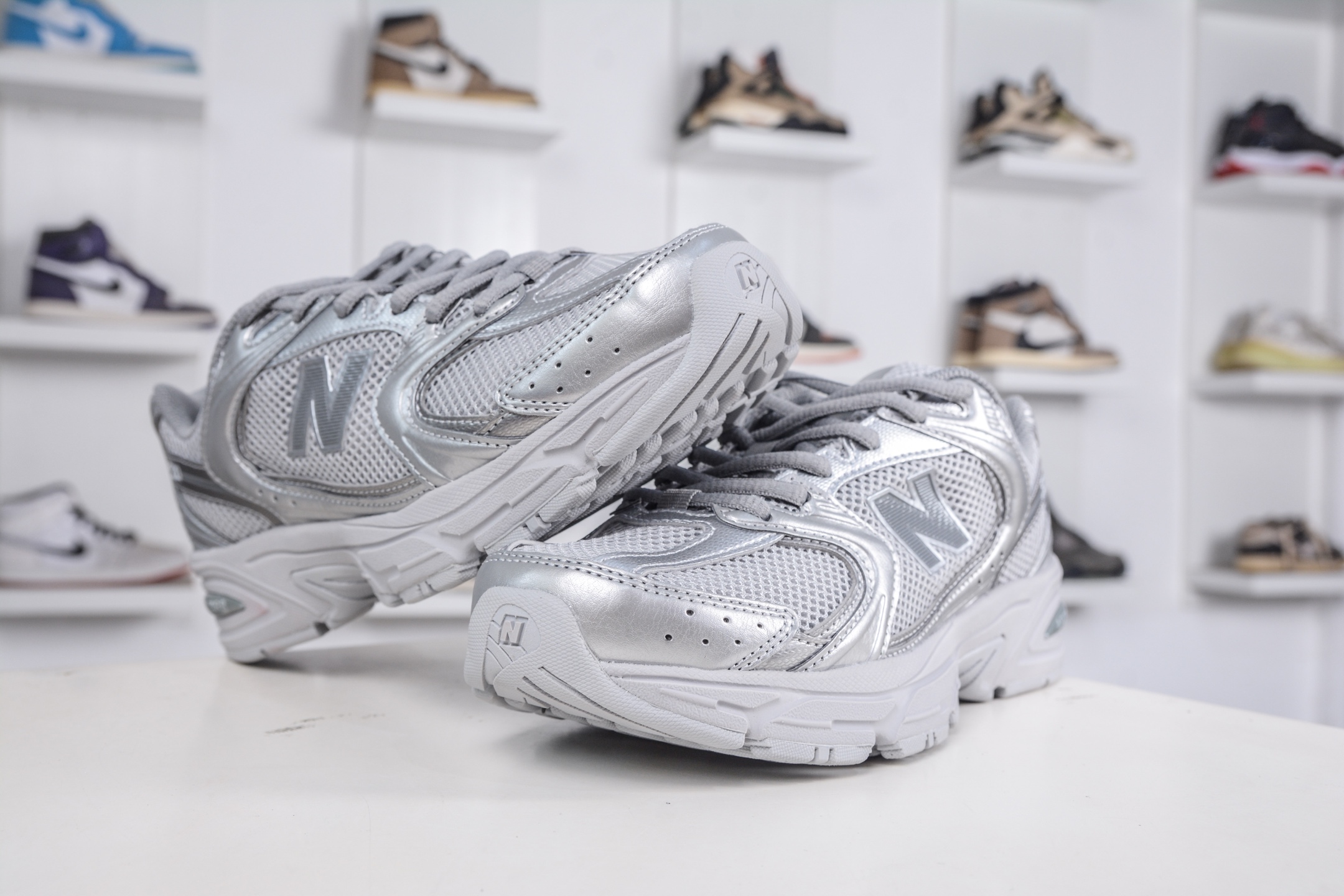 180 New Balance MR530系列复古老爹风网布跑步休闲运动鞋 MR530ZGS-Chinese UA Cheap High Quatity Brand Clothes Bags handbags Sneakers wholesale wholesaler seller from China Factory suppliers Fashion Clothing Shoes best Quality Beautiful Price 180 New Balance MR530系列复古老爹风网布跑步休闲运动鞋 MR530ZGS