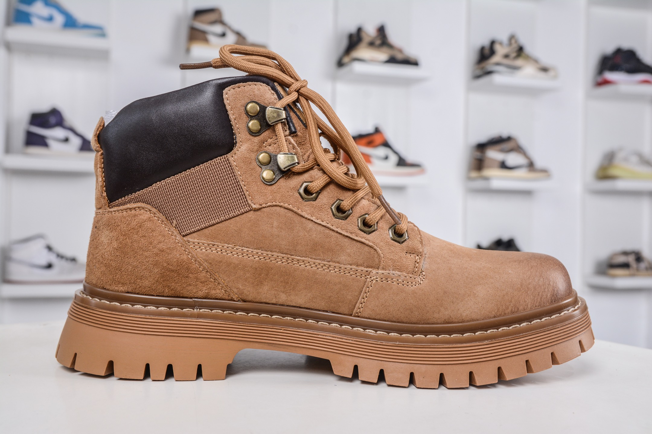 310 UGG Tasman Weather Hybrid 塔斯曼混合系列中帮轻量休闲马丁靴