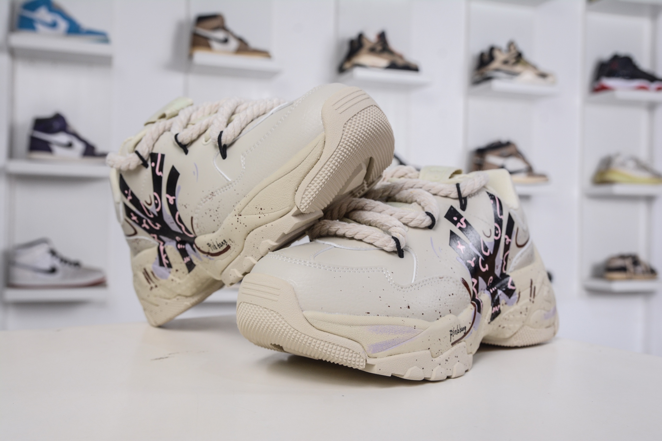 260 MLB Chunky Liner New York Yankees 涂鸦定制配色 低帮老爹风轻量增高厚底百搭休闲运动慢跑鞋 32SHC1111 50IVS