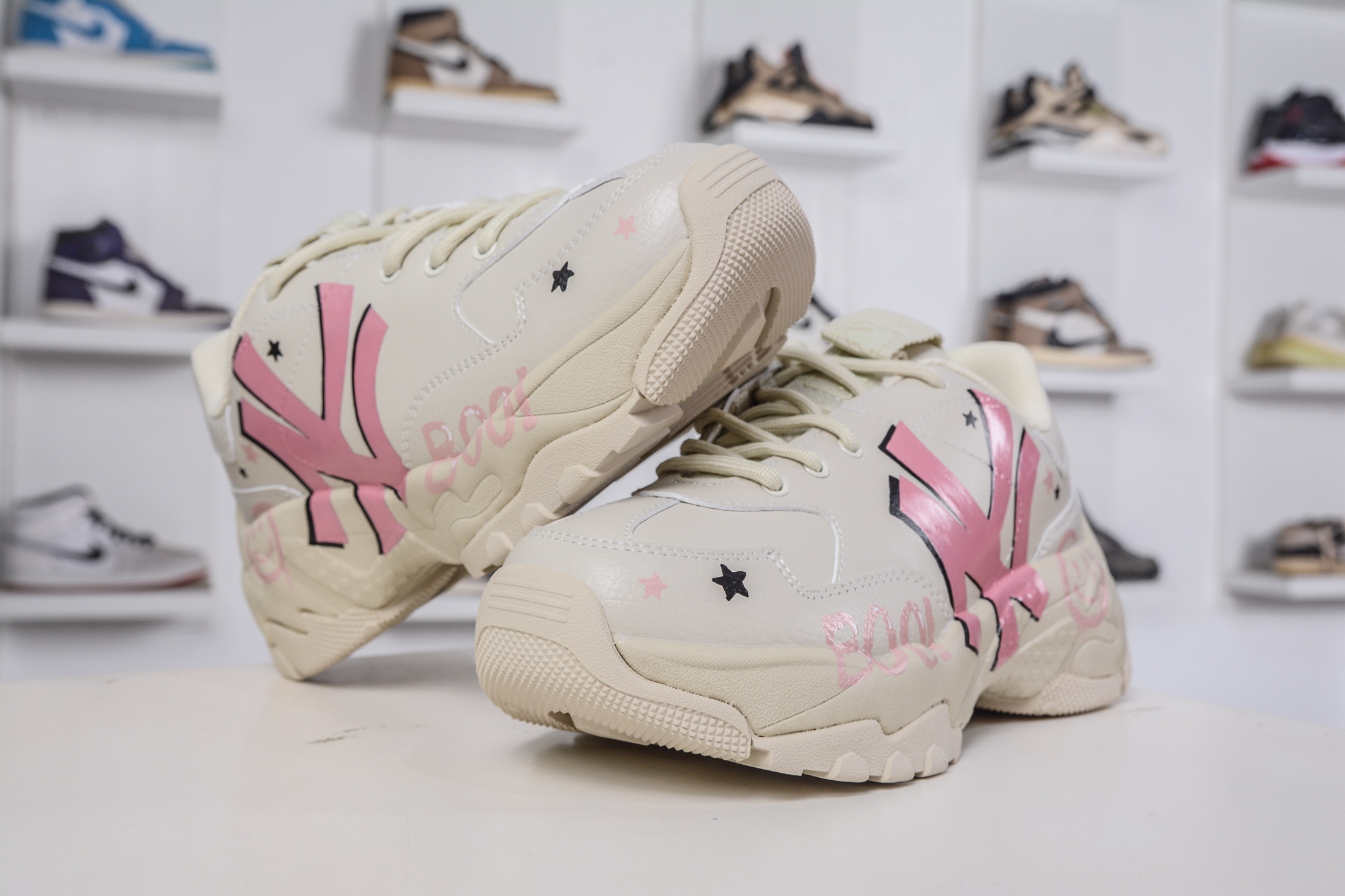 260 MLB Chunky Liner New York Yankees 涂鸦定制配色 低帮老爹风轻量增高厚底百搭休闲运动慢跑鞋 32SHC1011N 50BGS