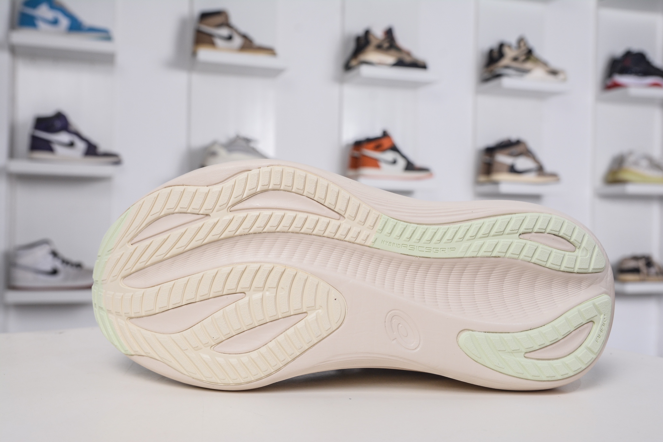 190 Asics Gel-Nimbus 27 亚瑟士专业跑鞋 Asics 日本田径队奥运系列 1011C091-402