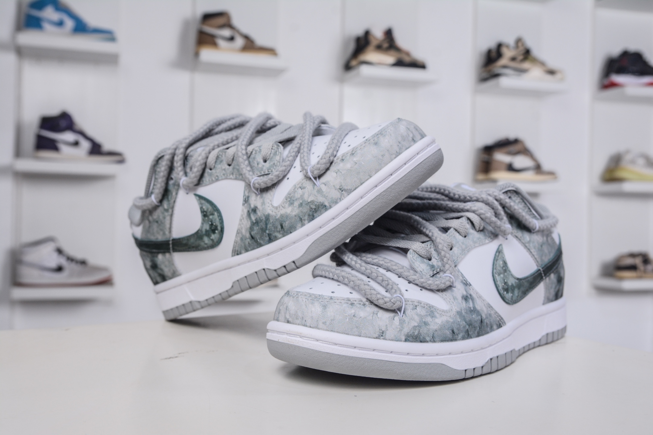 Nike Dunk Low 凝灰纪元 灰色 HF5441-105