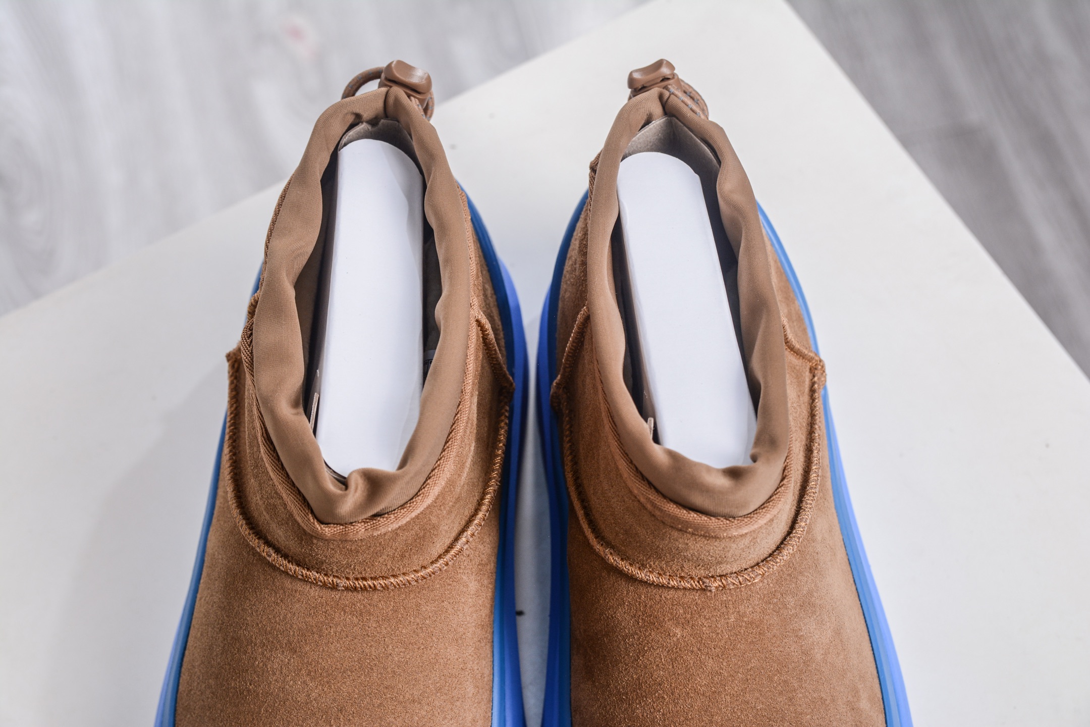 300 UGG M Tasman Weather Hybrid 塔斯曼混合系列中帮厚底轻量休闲运动鞋 1174196