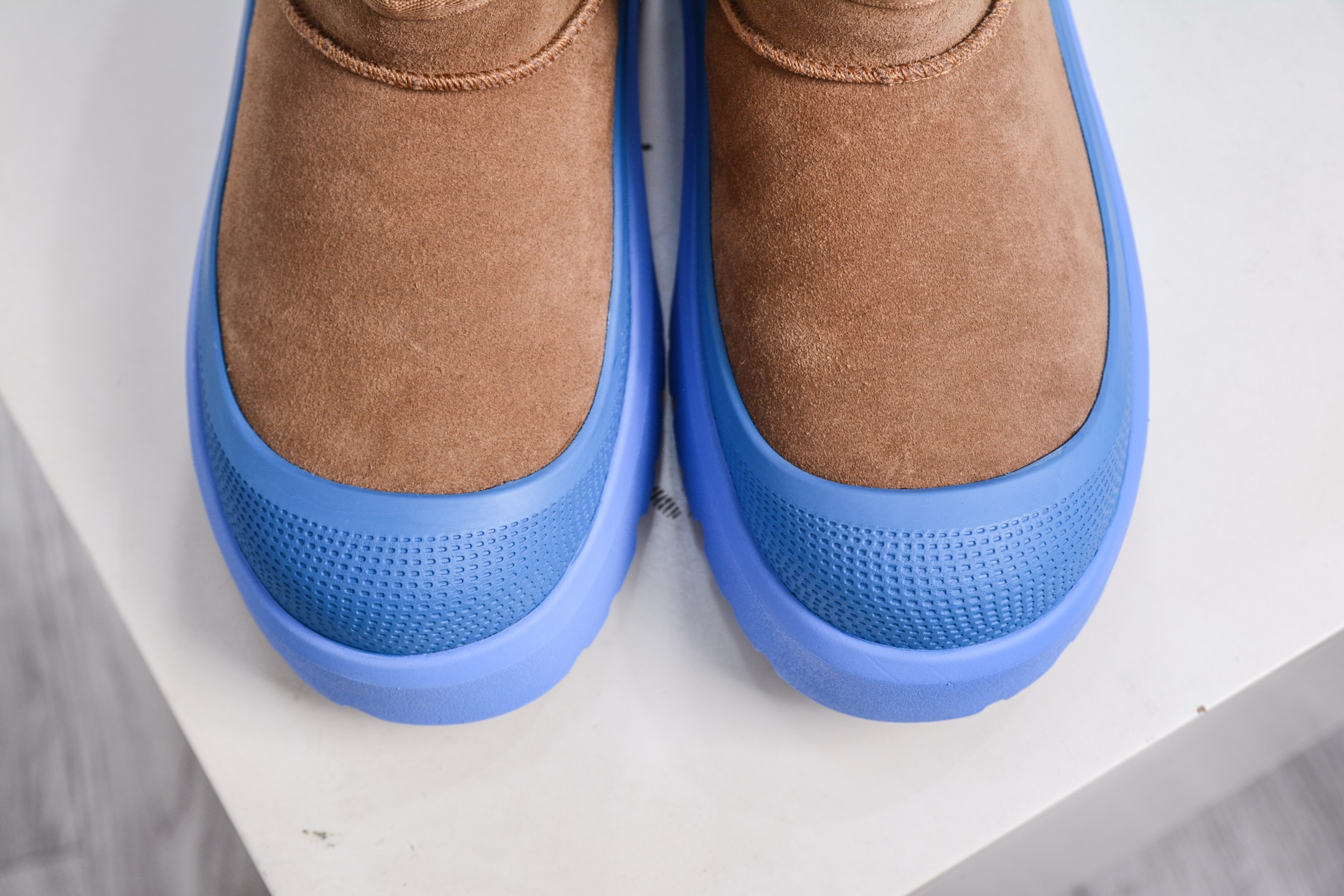 300 UGG M Tasman Weather Hybrid 塔斯曼混合系列中帮厚底轻量休闲运动鞋 1174196