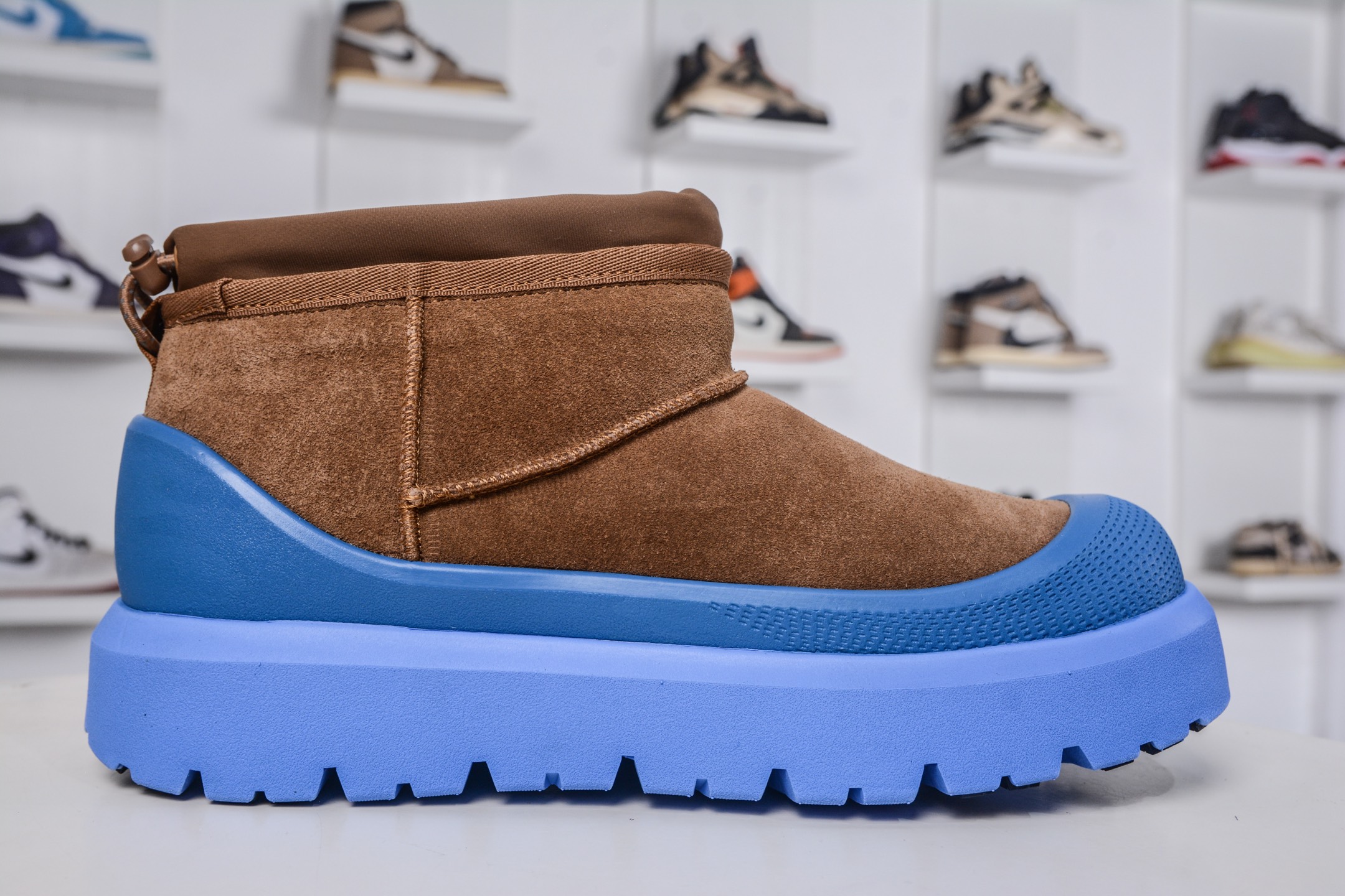 300 UGG M Tasman Weather Hybrid 塔斯曼混合系列中帮厚底轻量休闲运动鞋 1174196