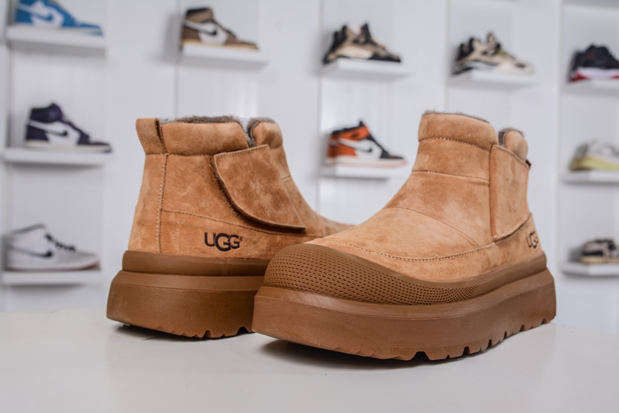 280 美国轻奢品牌 UGG Tasman Weather Hybrid 塔斯曼混合系列轻量休闲鞋 U6337M