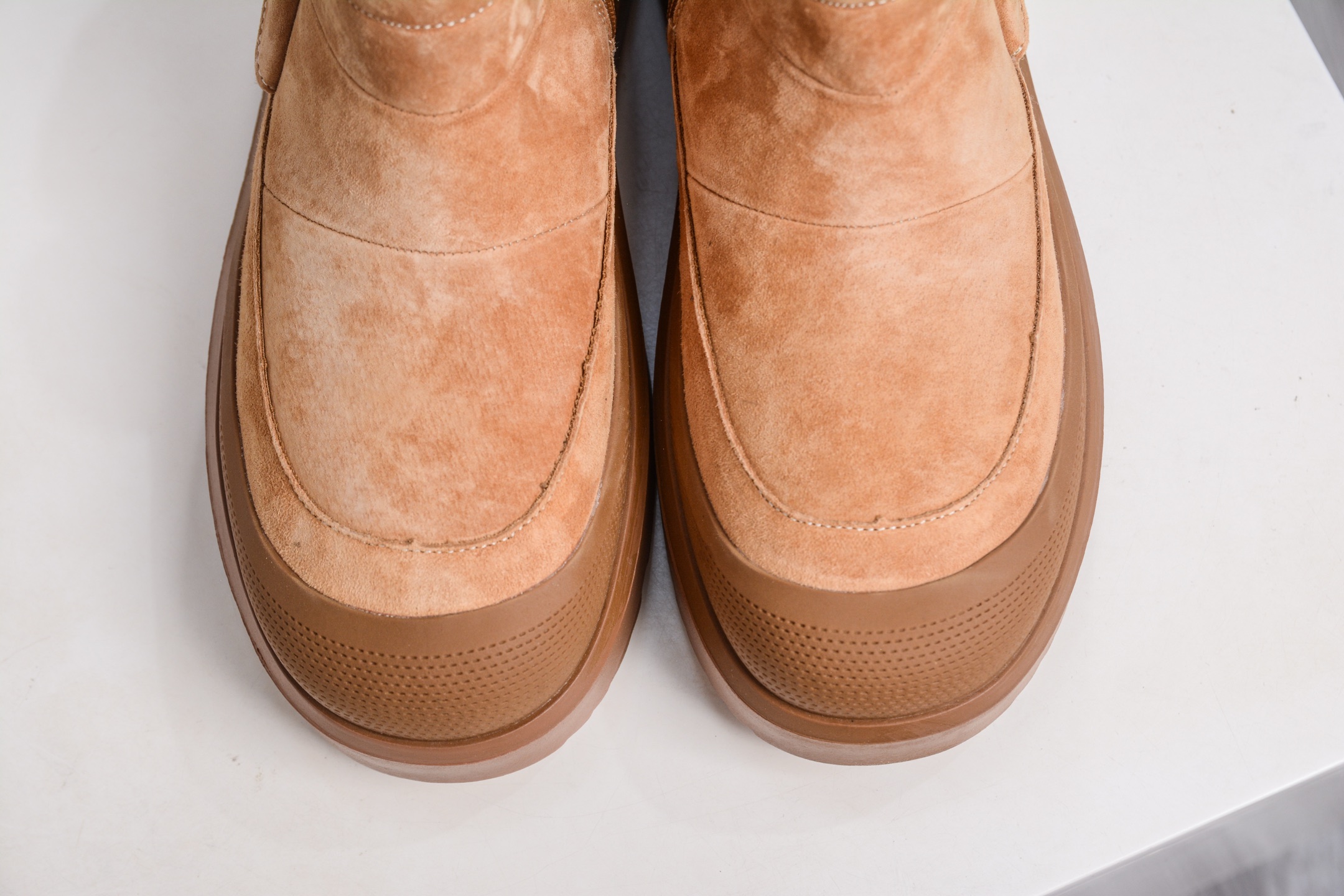 280 美国轻奢品牌 UGG Tasman Weather Hybrid 塔斯曼混合系列轻量休闲鞋 U6337M