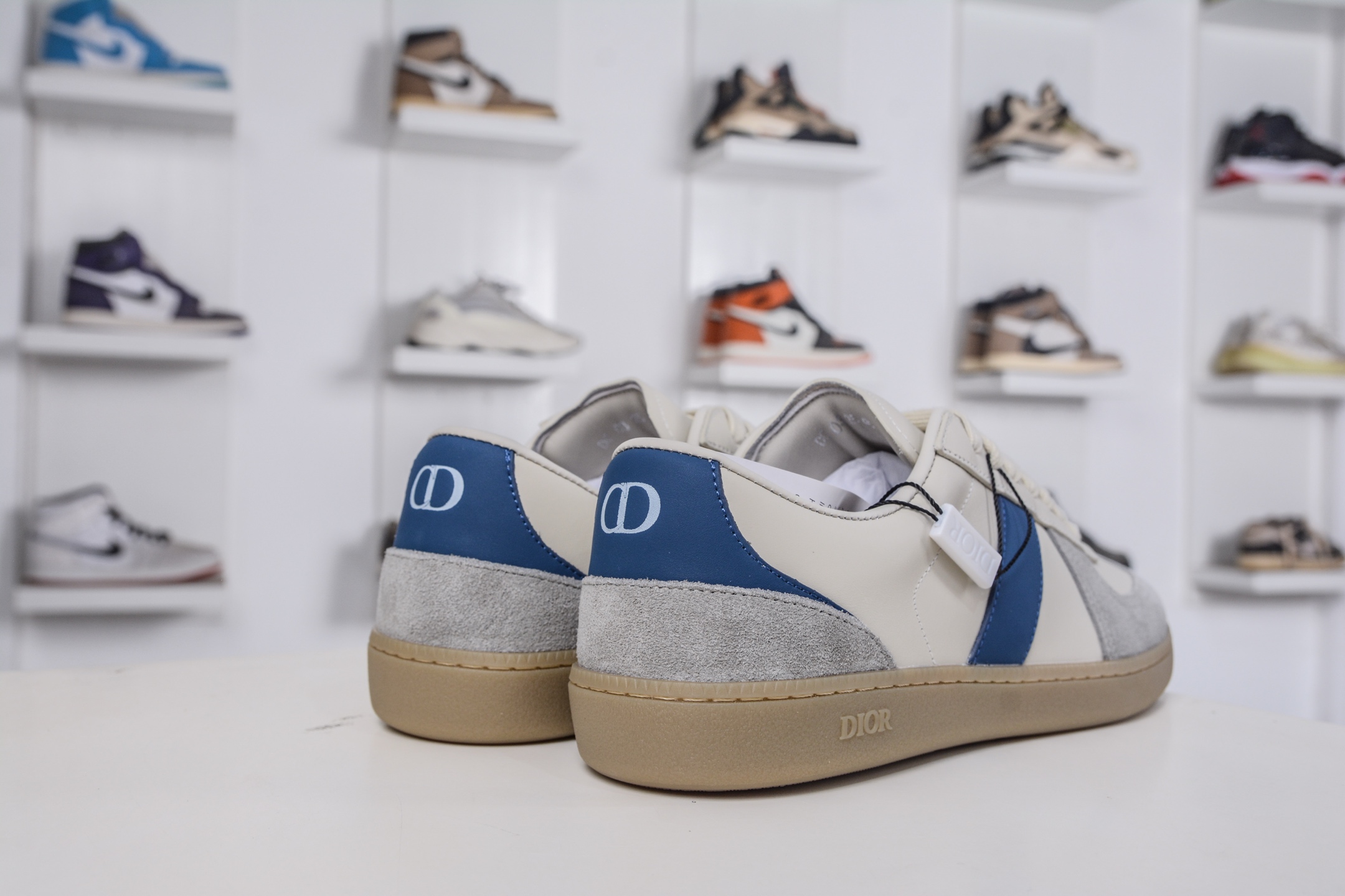 320 DIOR迪奥 B01 Matchpoint 圆头系带 迪奥德训鞋 3SN328ZRHH0-Chinese UA Cheap High Quatity Brand Clothes Bags handbags Sneakers wholesale wholesaler seller from China Factory suppliers Fashion Clothing Shoes best Quality Beautiful Price 320 DIOR迪奥 B01 Matchpoint 圆头系带 迪奥德训鞋 3SN328ZRHH0