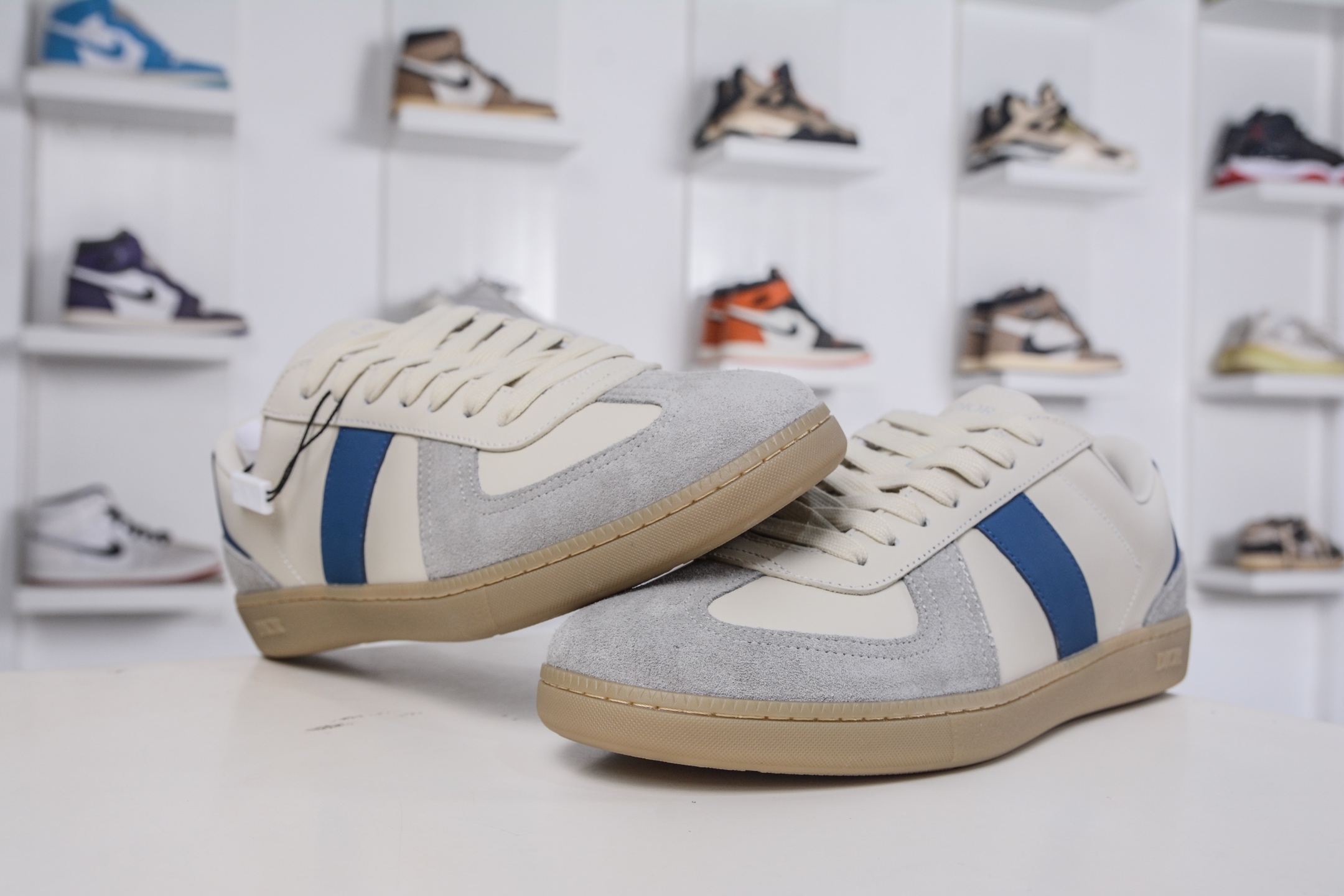 320 DIOR迪奥 B01 Matchpoint 圆头系带 迪奥德训鞋 3SN328ZRHH0-Chinese UA Cheap High Quatity Brand Clothes Bags handbags Sneakers wholesale wholesaler seller from China Factory suppliers Fashion Clothing Shoes best Quality Beautiful Price 320 DIOR迪奥 B01 Matchpoint 圆头系带 迪奥德训鞋 3SN328ZRHH0