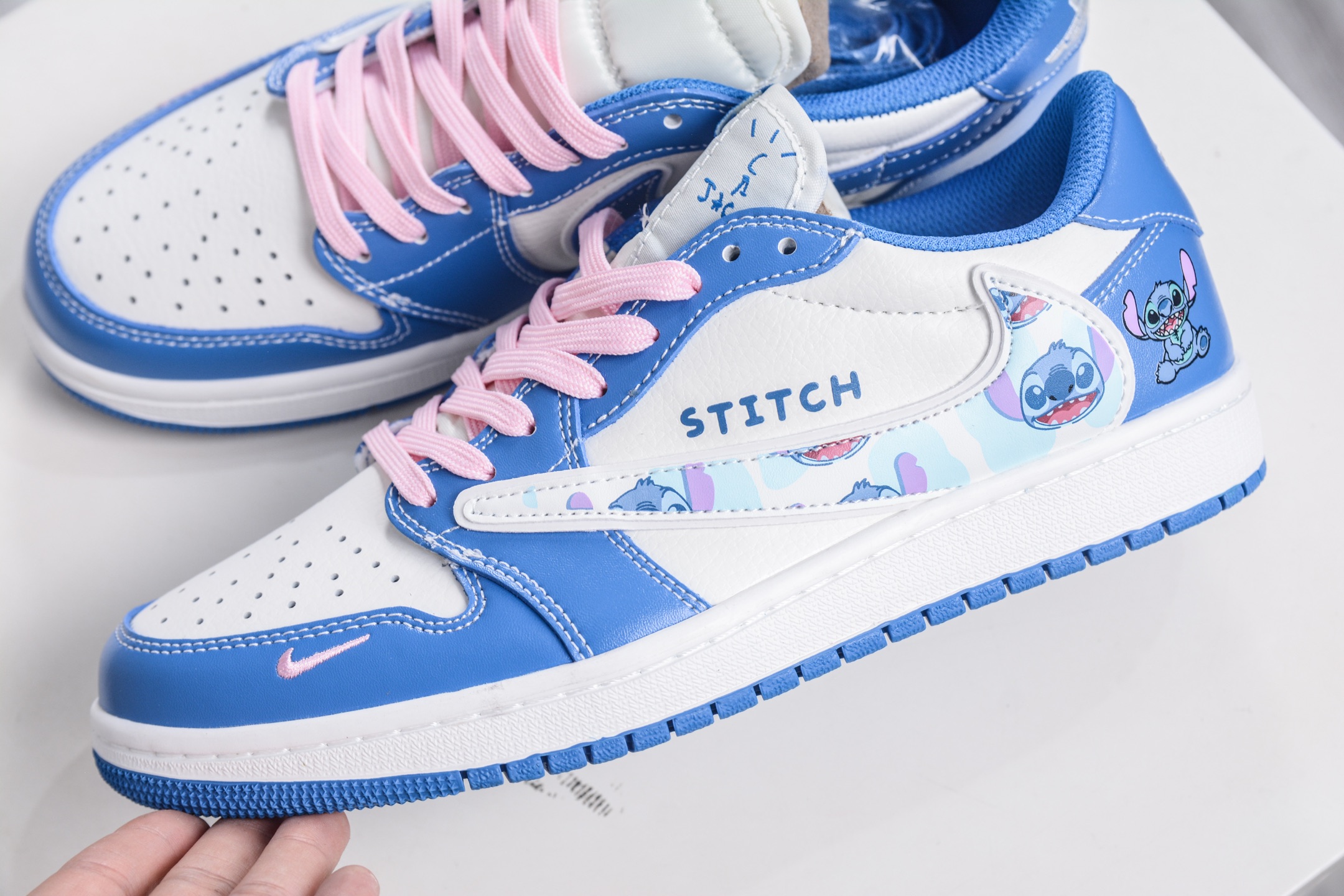 TS x Air Jordan 1 AJ1 Low 倒钩低帮 卡通蓝 DZ5899-023-莆田鞋,莆田鞋货源,高仿鞋,高仿鞋货源,安福档口,莆田高仿鞋,莆田鞋批发,高仿鞋批发,莆田高仿运动鞋,高仿运动鞋,莆田运动鞋 TS x Air Jordan 1 AJ1 Low 倒钩低帮 卡通蓝 DZ5899-023