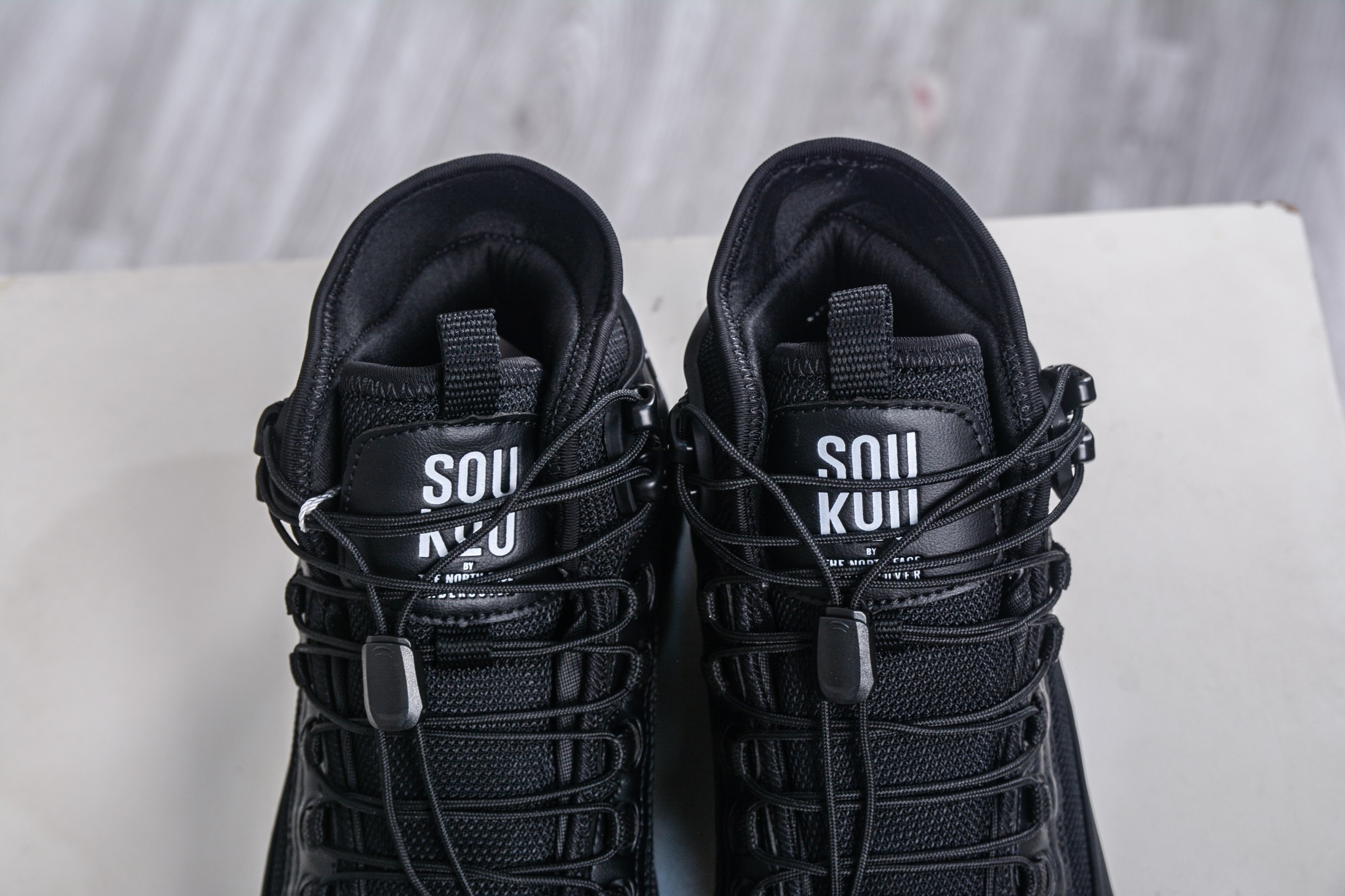 240 The North Face 北面 高帮 秋冬季户外耐磨徒步鞋 舒适运动越野登山鞋