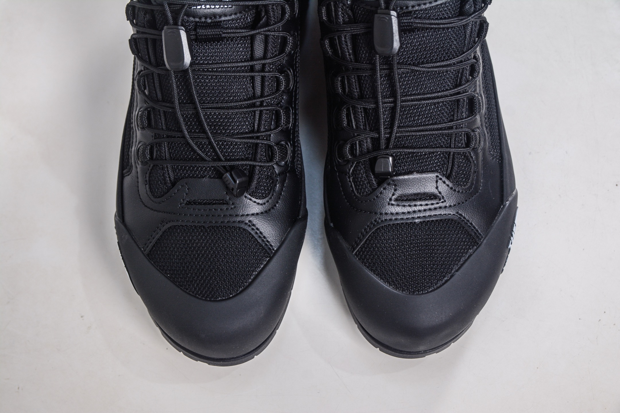 240 The North Face 北面 高帮 秋冬季户外耐磨徒步鞋 舒适运动越野登山鞋