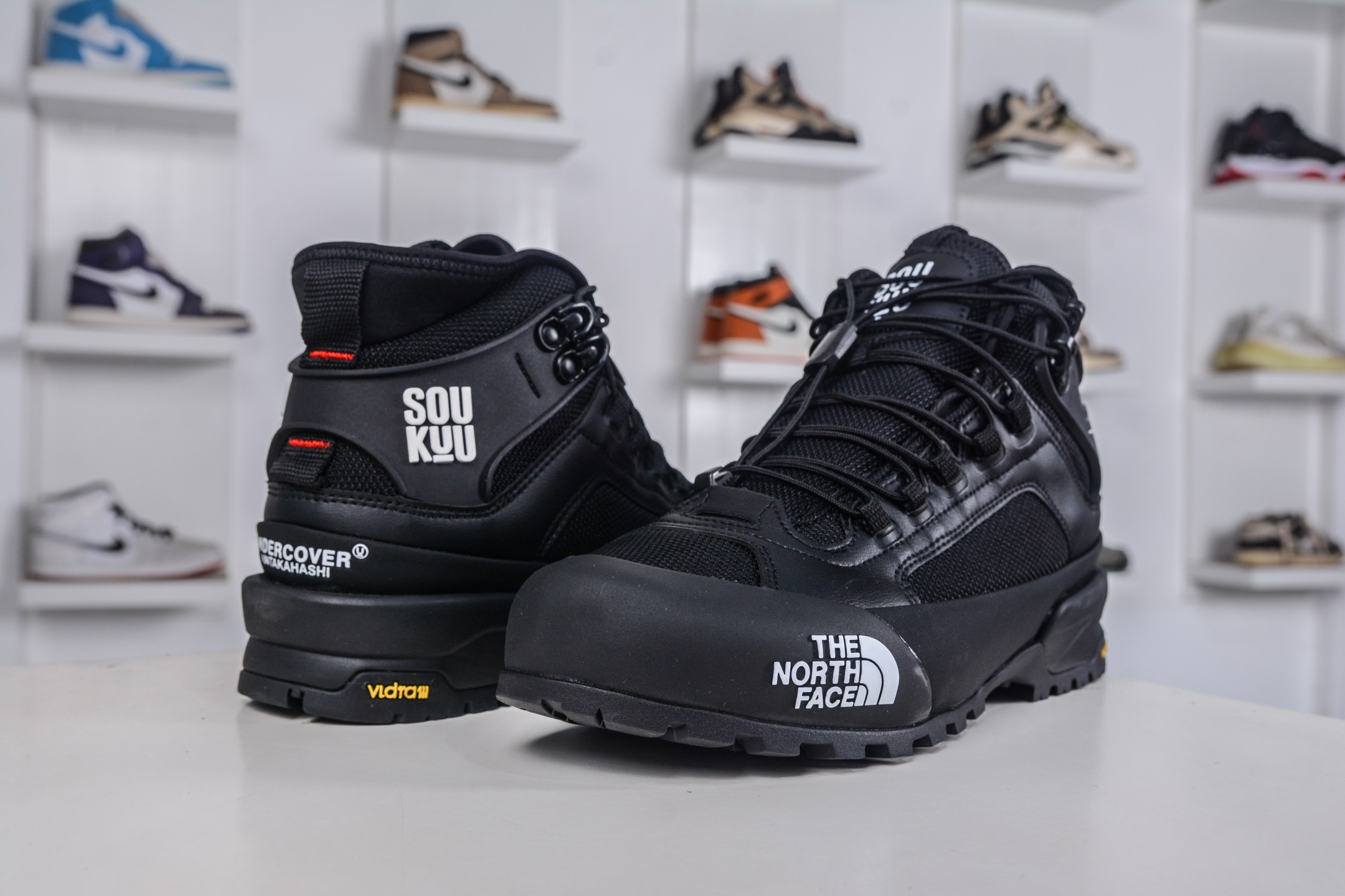 240 The North Face 北面 高帮 秋冬季户外耐磨徒步鞋 舒适运动越野登山鞋