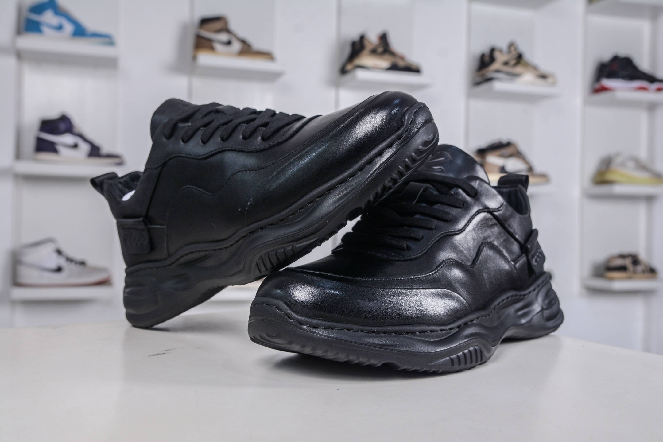 300 Ecco/爱步 灵动系列 秋冬新款 百搭舒适厚底休闲运动男鞋 518821 01 001-Chinese UA Cheap High Quatity Brand Clothes Bags handbags Sneakers wholesale wholesaler seller from China Factory suppliers Fashion Clothing Shoes best Quality Beautiful Price 300 Ecco/爱步 灵动系列 秋冬新款 百搭舒适厚底休闲运动男鞋 518821 01 001