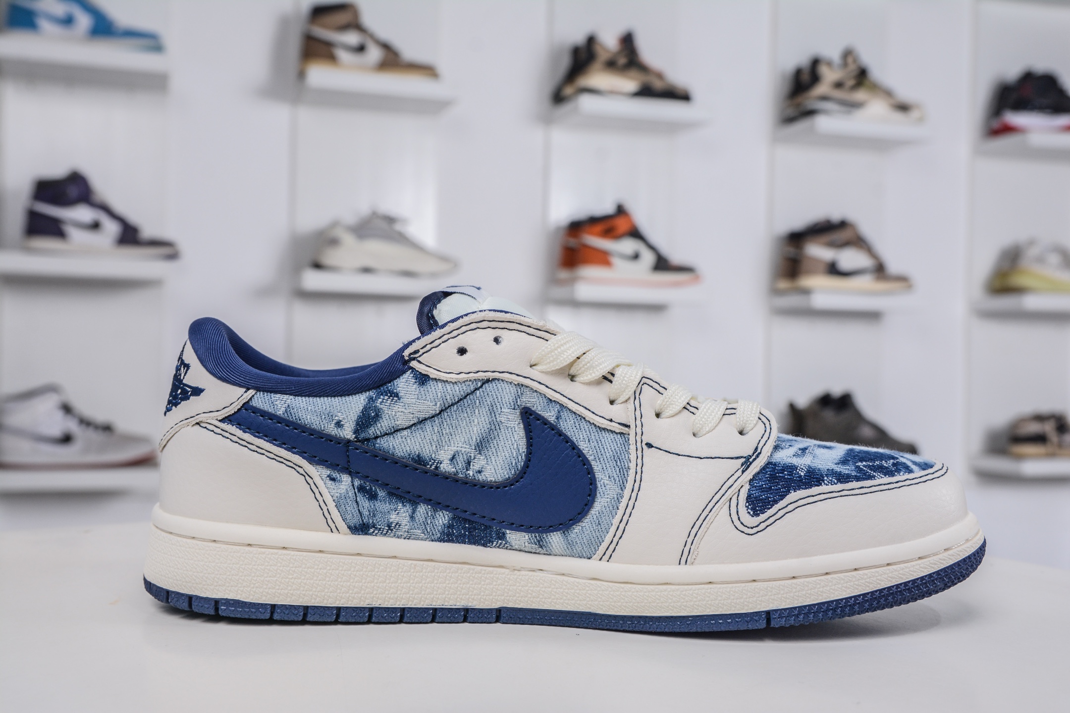 270 TS x Air Jordan x Louis VuittAJ1 Low 倒钩低帮LV联名-米白水洗蓝 LD2028-046