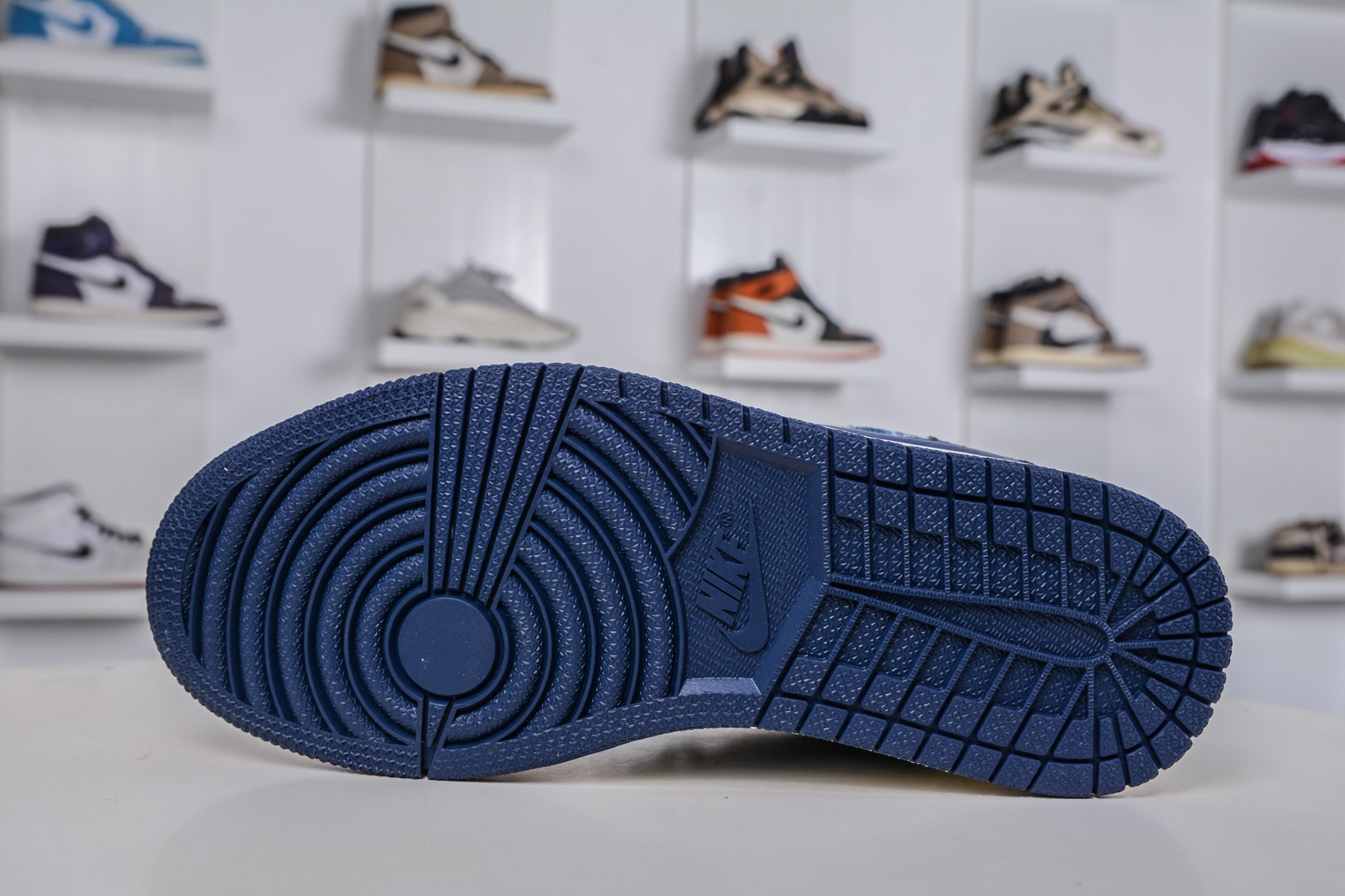 270 TS x Air Jordan x Louis VuittAJ1 Low 倒钩低帮LV联名-米白水洗蓝 LD2028-046