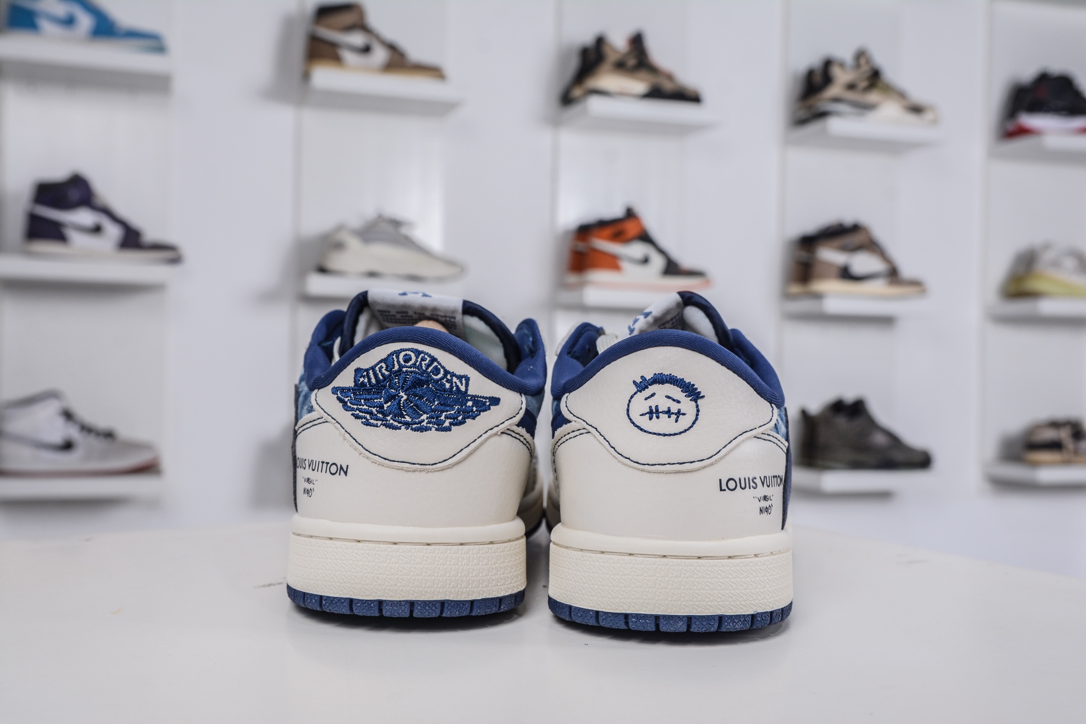 270 TS x Air Jordan x Louis VuittAJ1 Low 倒钩低帮LV联名-米白水洗蓝 LD2028-046