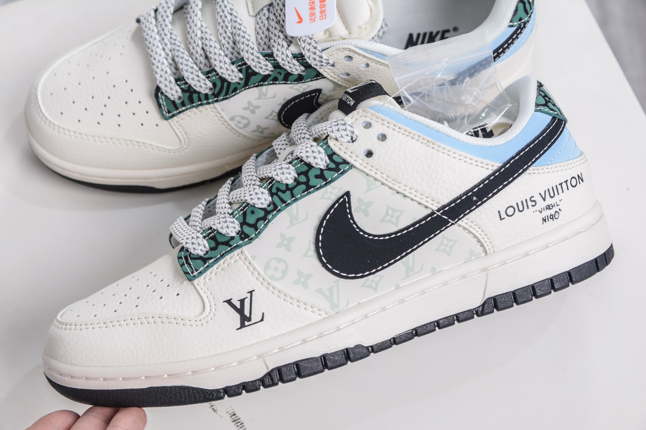 270 Nike SB Dunk Low x Louis VuittAJ1 Low LV联名-黑勾黑底印花 XS6089-626