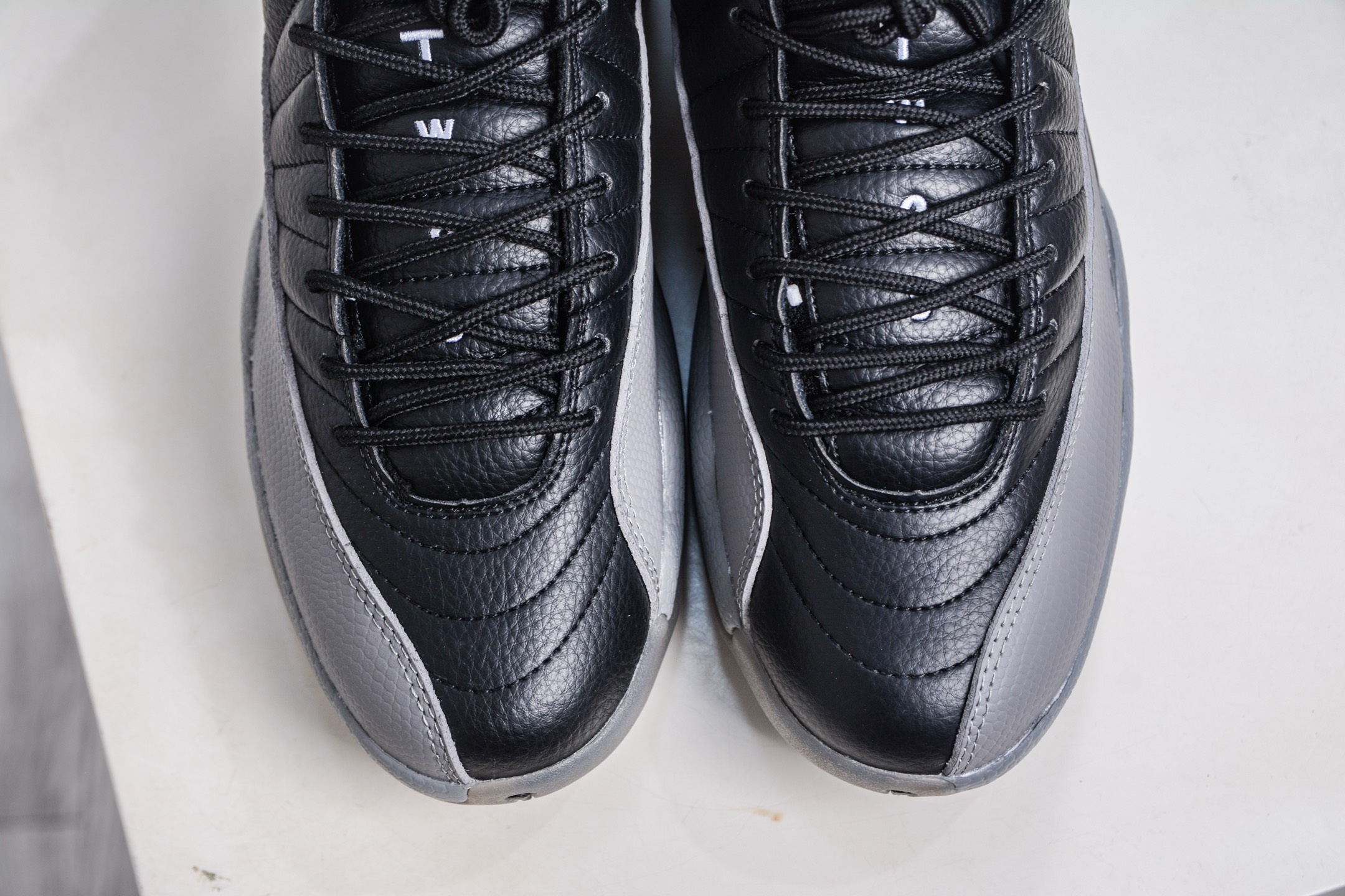 270 Air Jordan 12 Retro AJ12 复刻男子运动鞋 CT8013-019