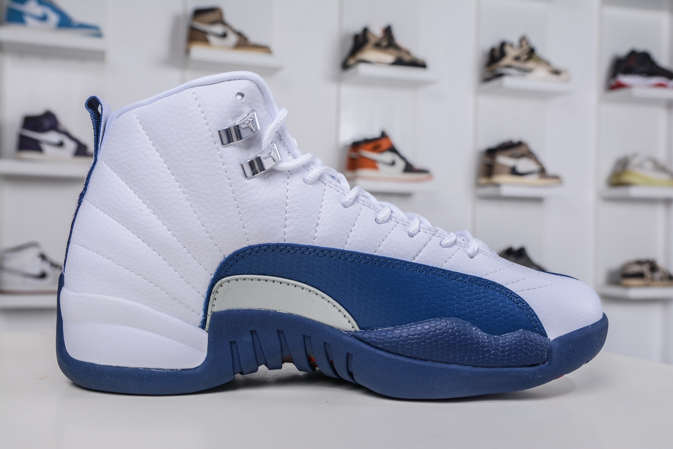 270 Air Jordan 12 Retro AJ12 复刻男子运动鞋 CT8013-114