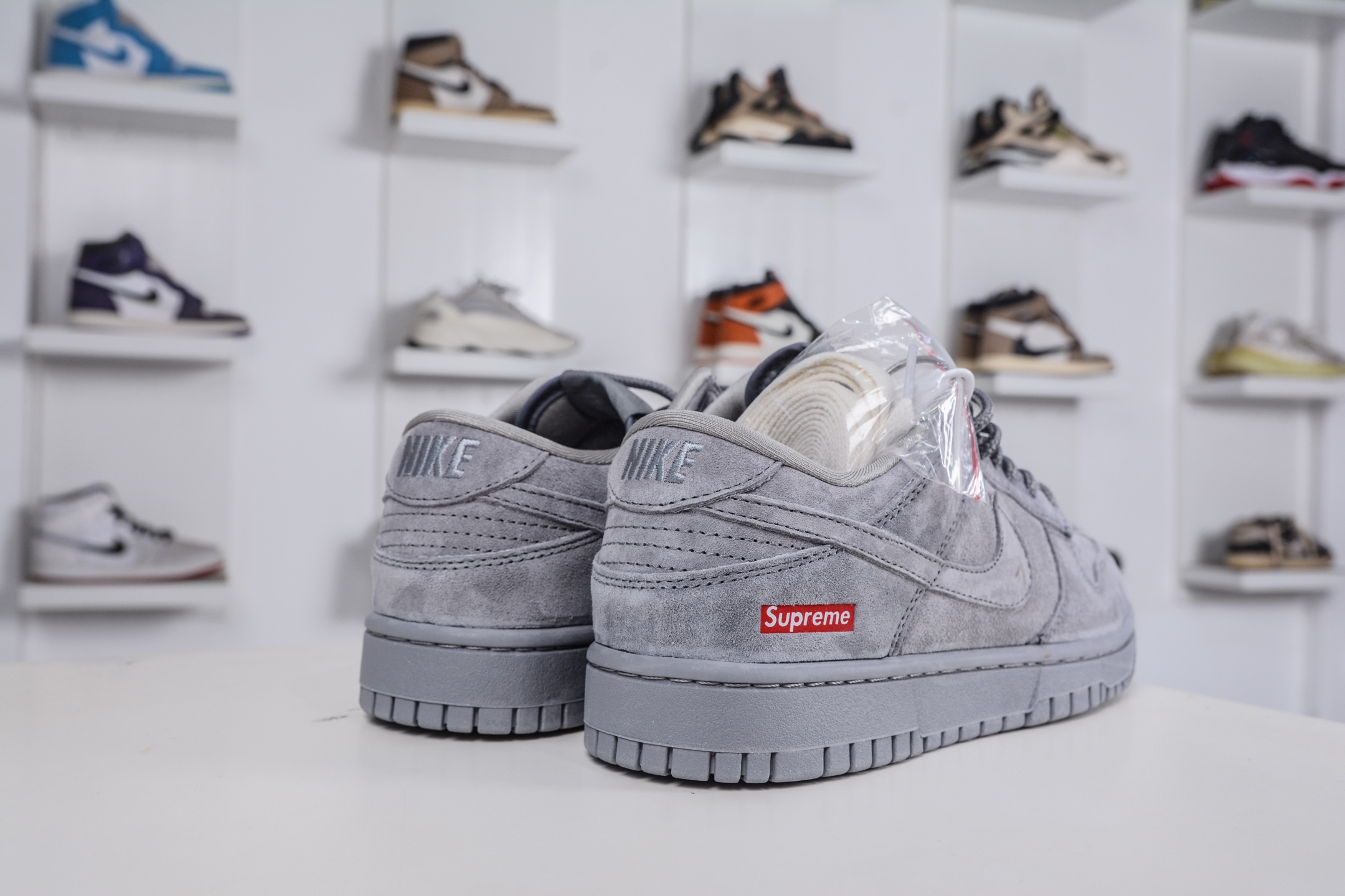 270 Nike SB Dunk Low x Superme SUP联名-猪八灰色 DD1988-003