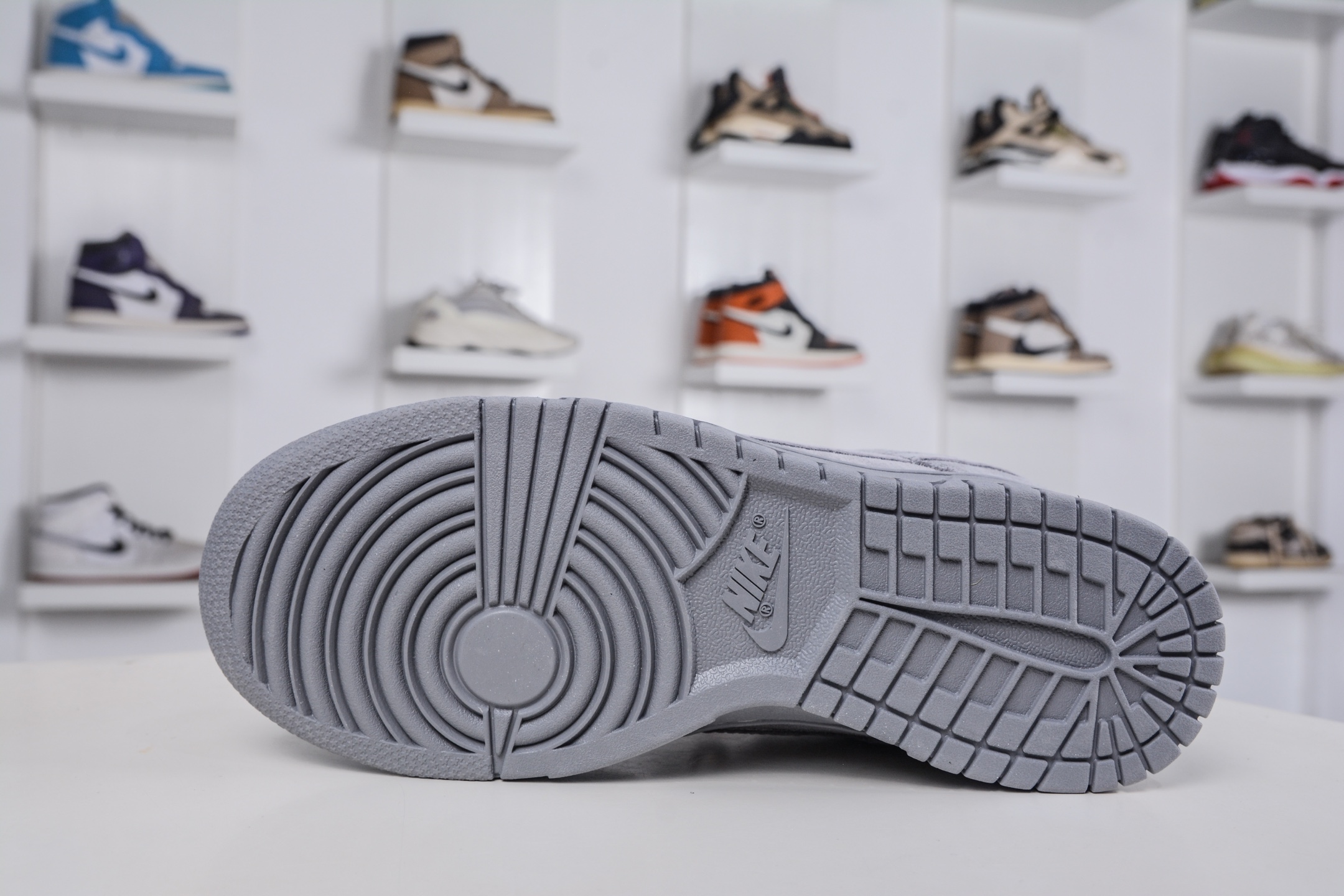 270 Nike SB Dunk Low x Superme SUP联名-猪八灰色 DD1988-003