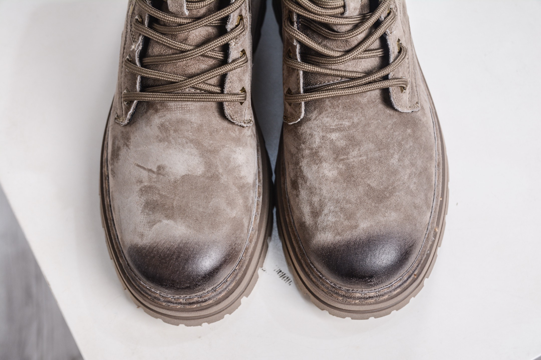 280 ECCO爱步男鞋大黄靴 防滑厚底马丁靴 工装靴真皮靴