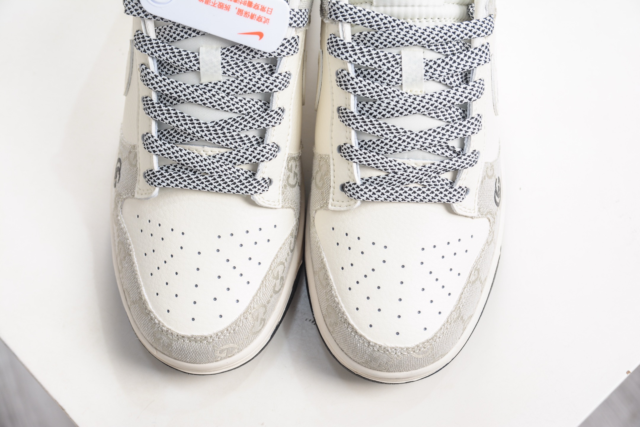 270 Nike SB Dunk Low x GUCCI 古驰联名-米黑牛仔布 JP1628-077