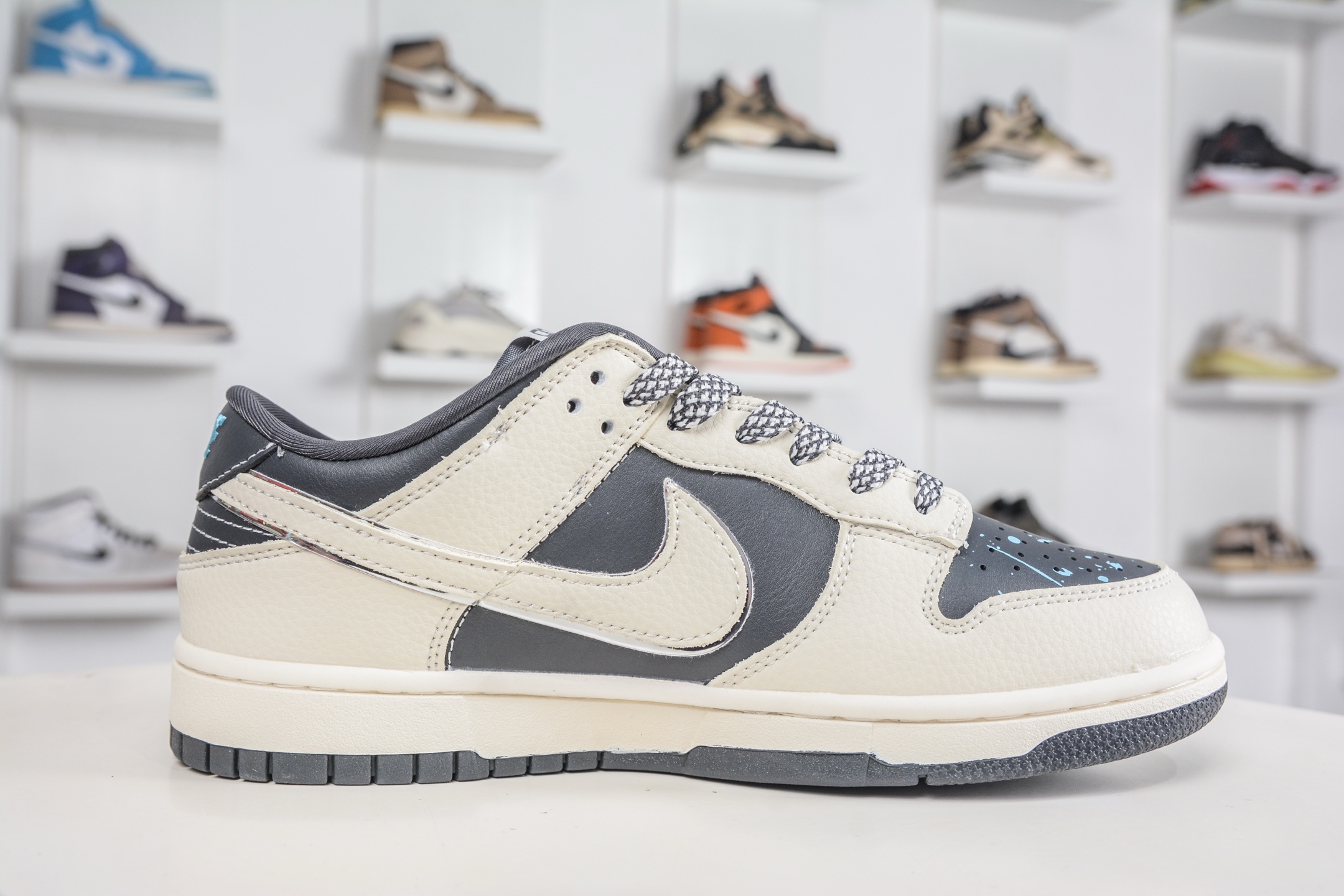 270 Nike SB Dunk Low x Balenciaga 巴黎世家联名-米灰蓝 DD1988-007