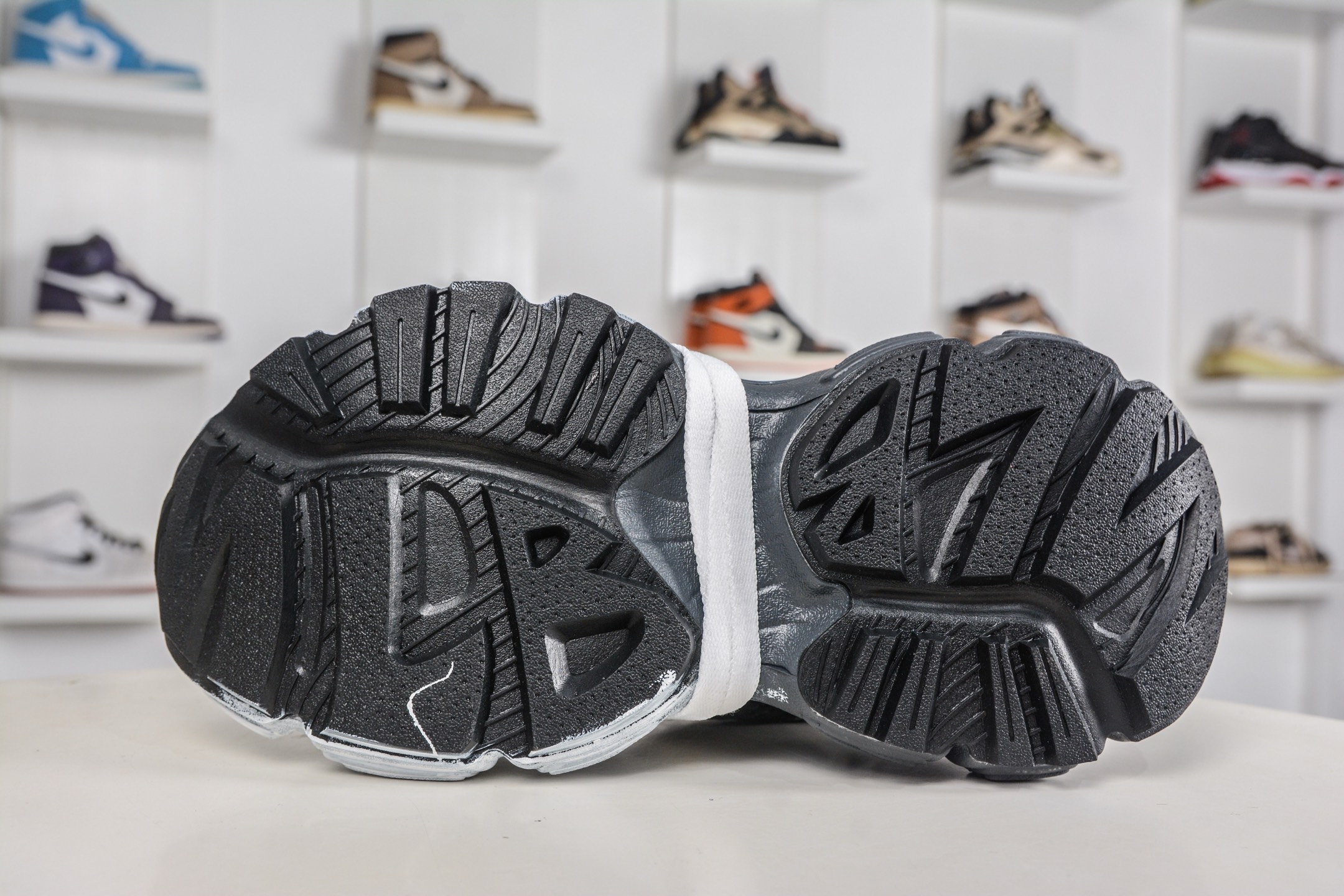 350 MLB NY 印花网红老爹跑鞋 手工定定制涂鸦恶作剧 3ASHWD15N 50BKS