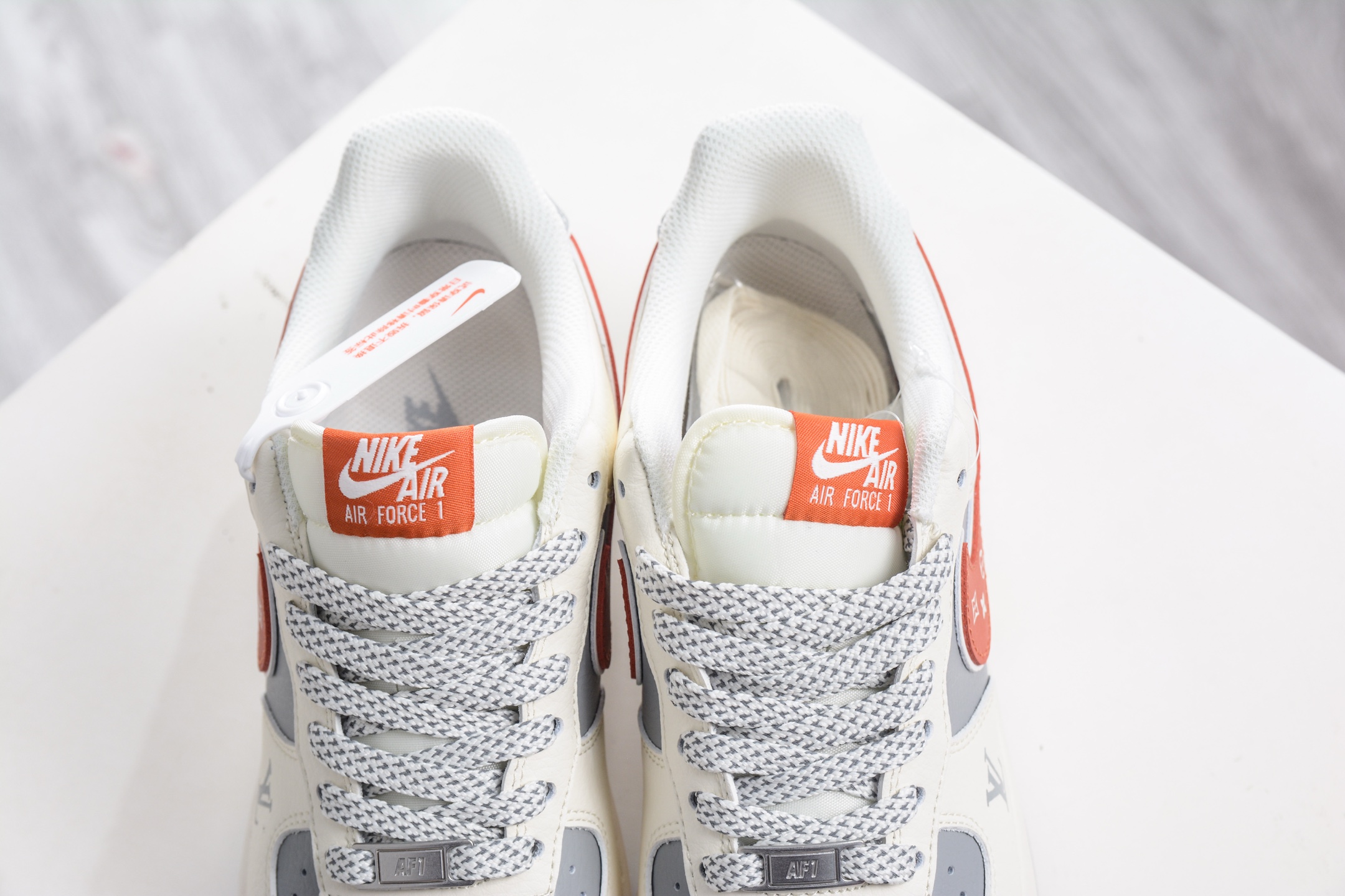 260 Nike Air Force 1 Low 07 x Louis VuittLV联名-米灰红拼接 JP8028-070