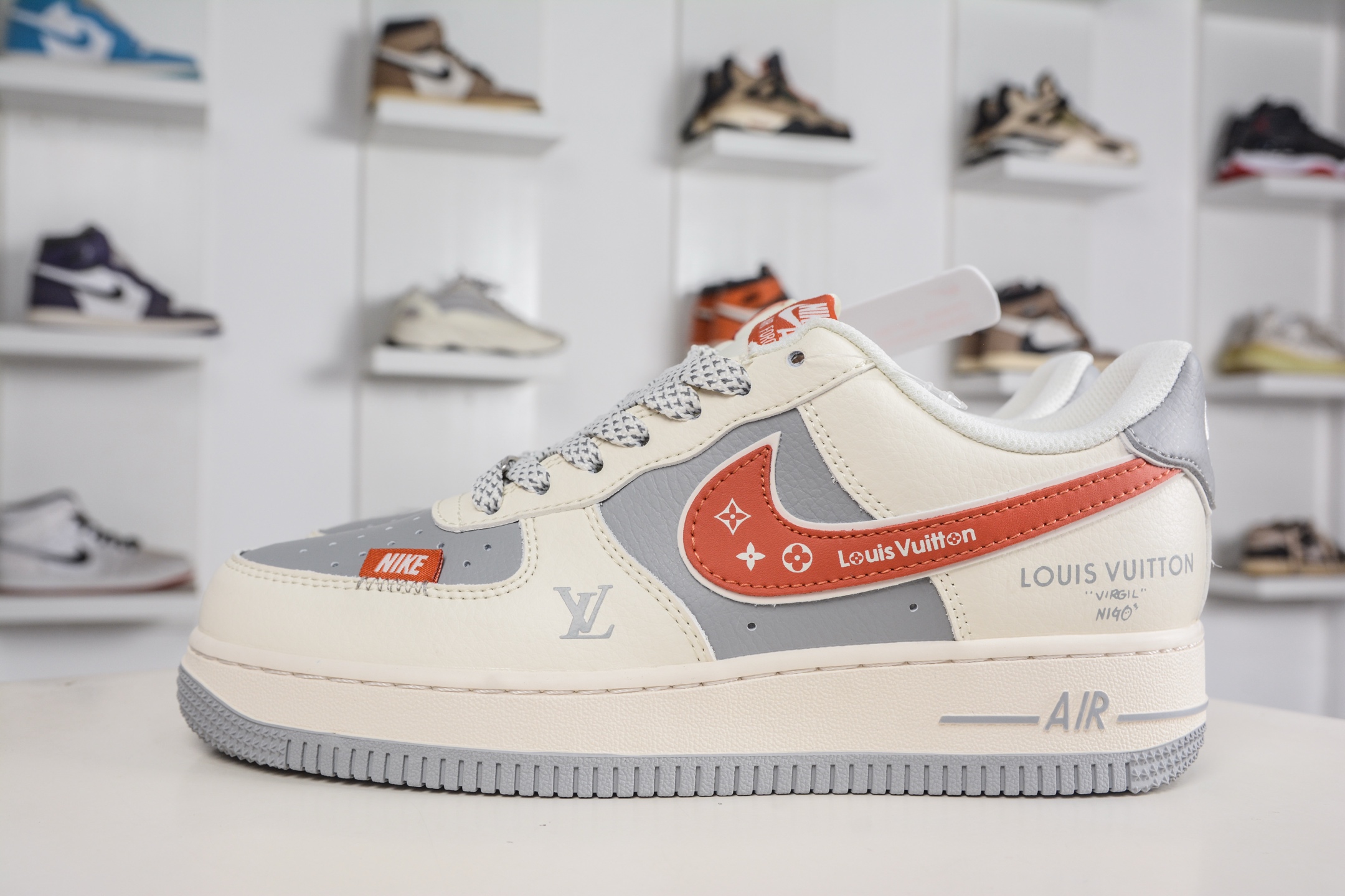 260 Nike Air Force 1 Low 07 x Louis VuittLV联名-米灰红拼接 JP8028-070
