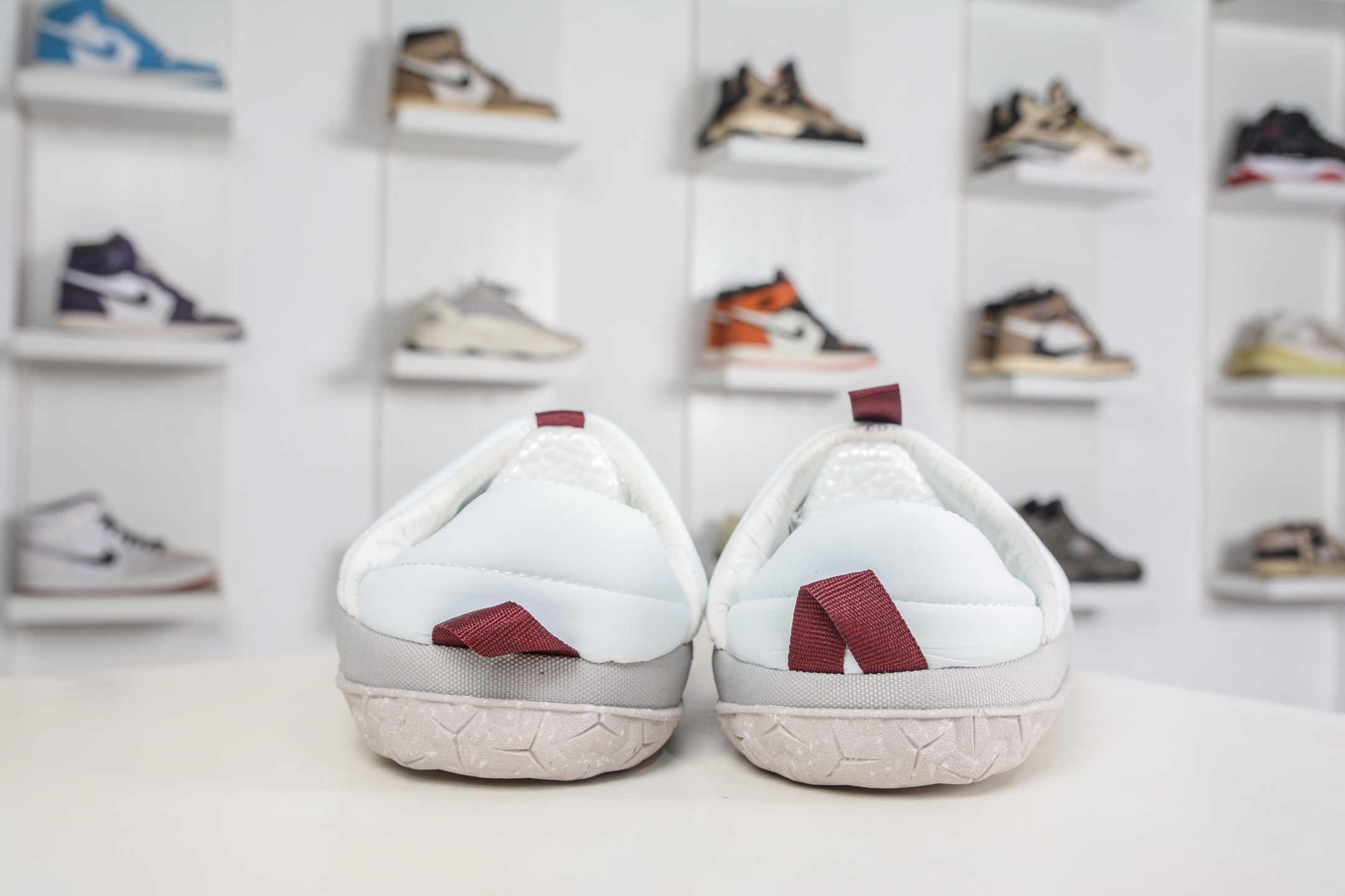 140 NUPTSE MULE 北面 休闲秋冬保暖绒毛 户外保暖棉鞋一脚穿懒人鞋 NFOA5G2BQ4C-080-Chinese UA Cheap High Quatity Brand Clothes Bags handbags Sneakers wholesale wholesaler seller from China Factory suppliers Fashion Clothing Shoes best Quality Beautiful Price 140 NUPTSE MULE 北面 休闲秋冬保暖绒毛 户外保暖棉鞋一脚穿懒人鞋 NFOA5G2BQ4C-080
