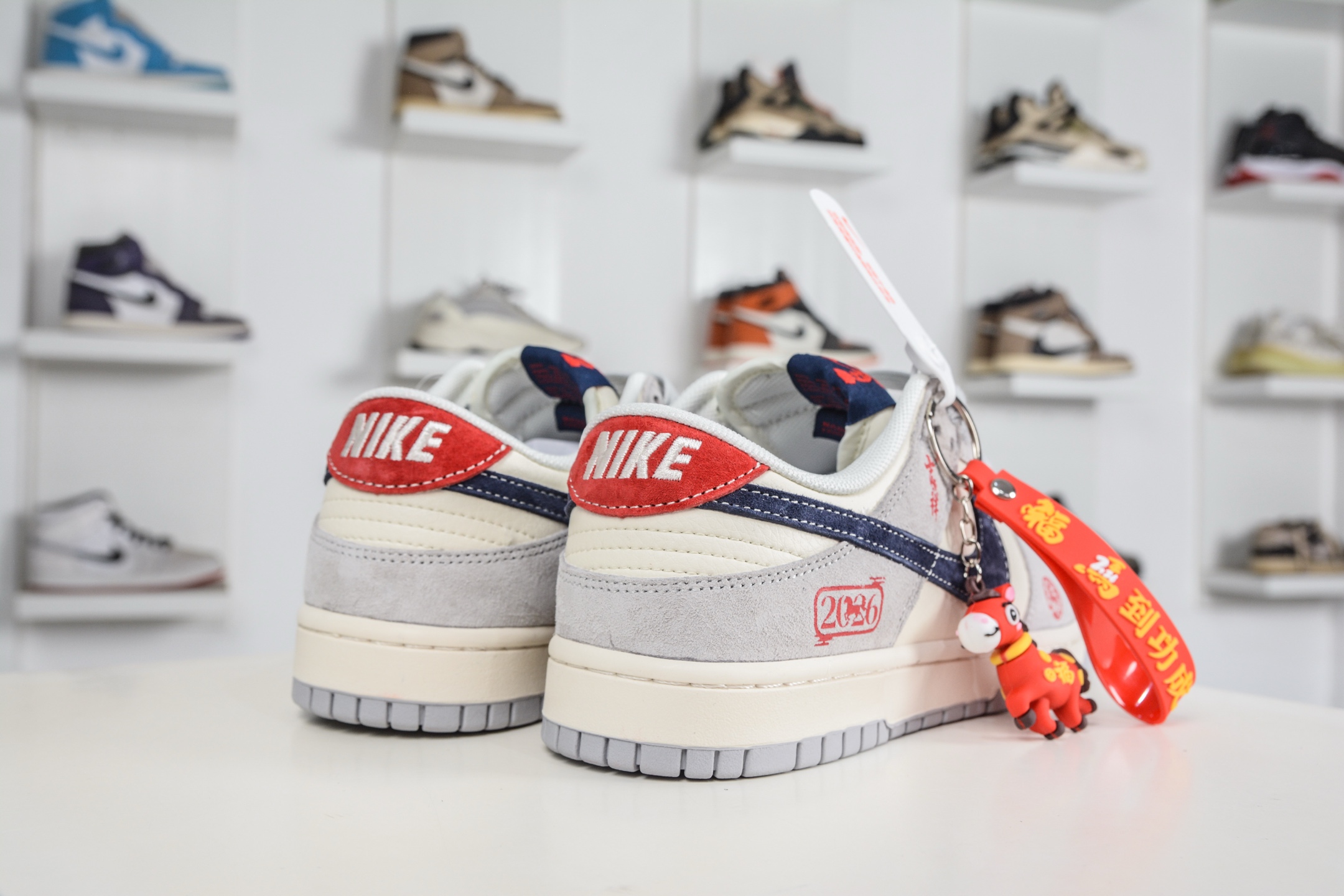 270 Nike SB Dunk Low 马年限定-米灰深蓝勾 FC1688-255